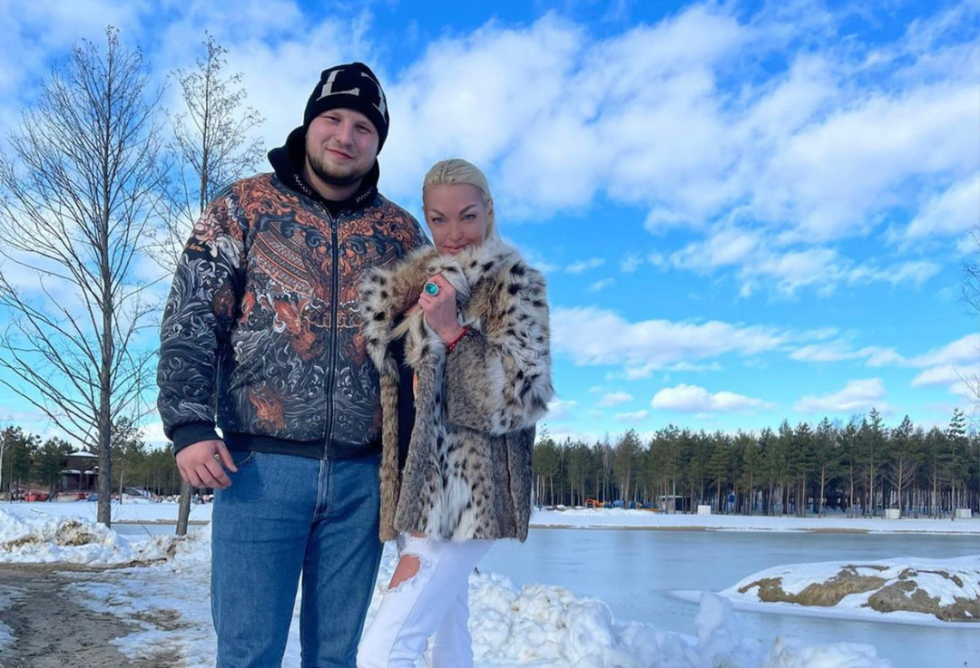 Волочкова была замужем. Волочкова в свадебном платье. Волочкова и шаляпин. Волочкова была замужем. Волочкова была замужем.