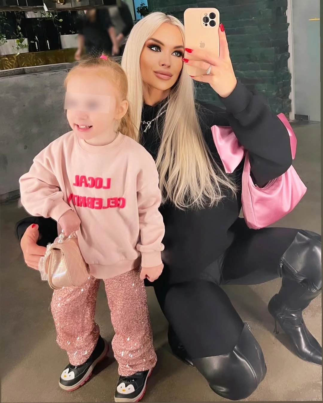 Екатерина Лукьянова с дочкой Стефанией. Фото: Инстаграм (запрещён в РФ) @aprelka.22