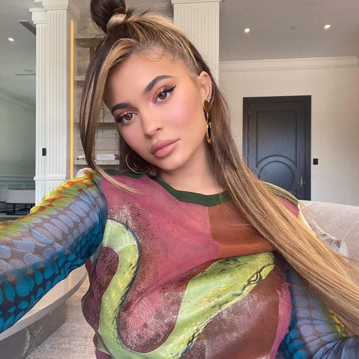 Фото: @Kyliejenner