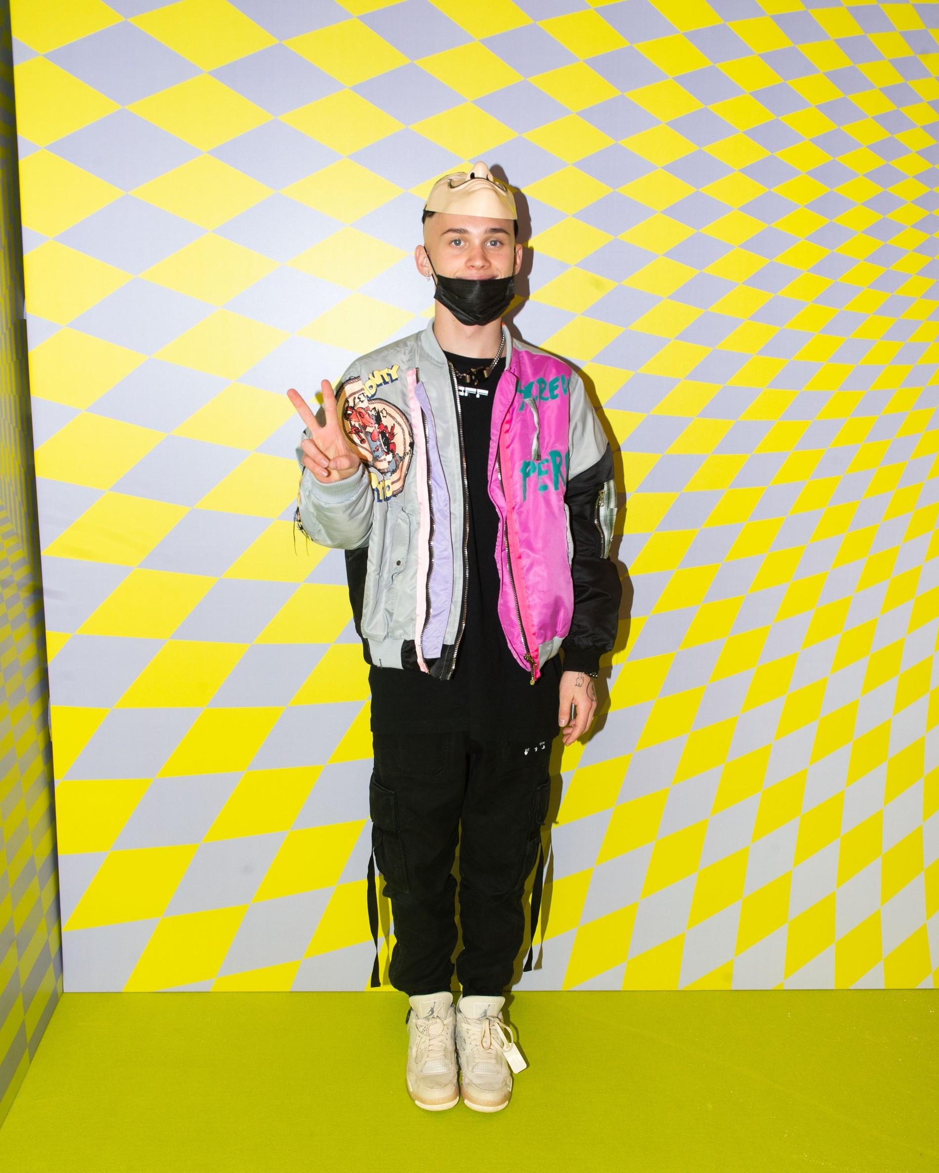Даня Милохин