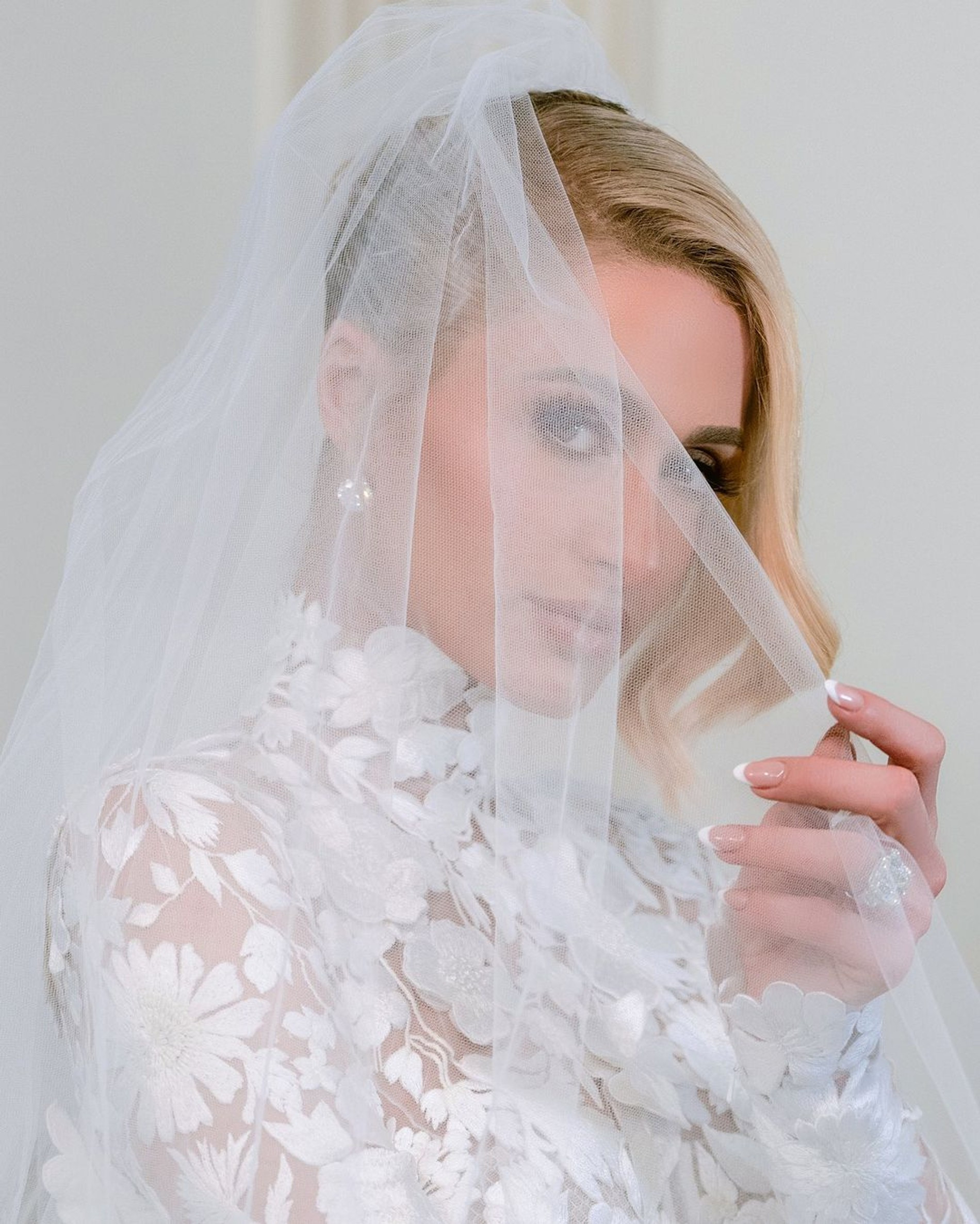 Фото: @parishilton