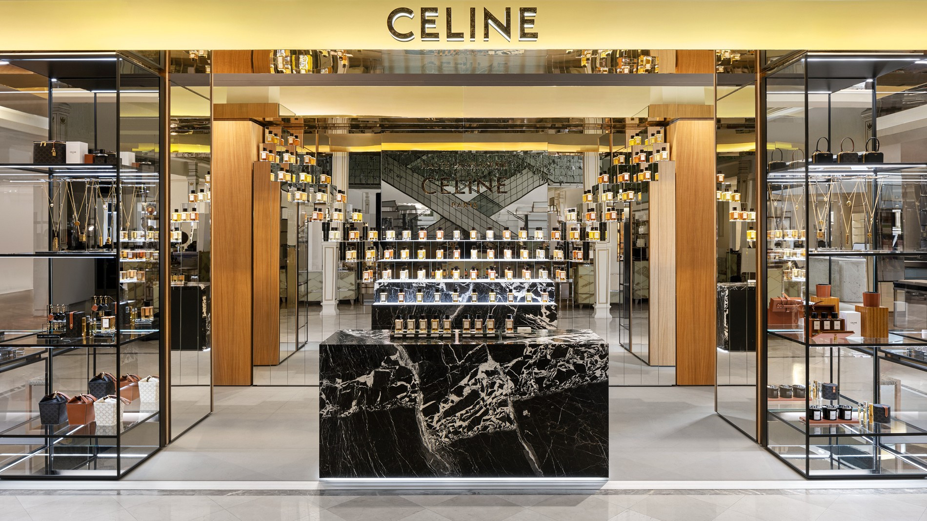 Фото: Celine.com