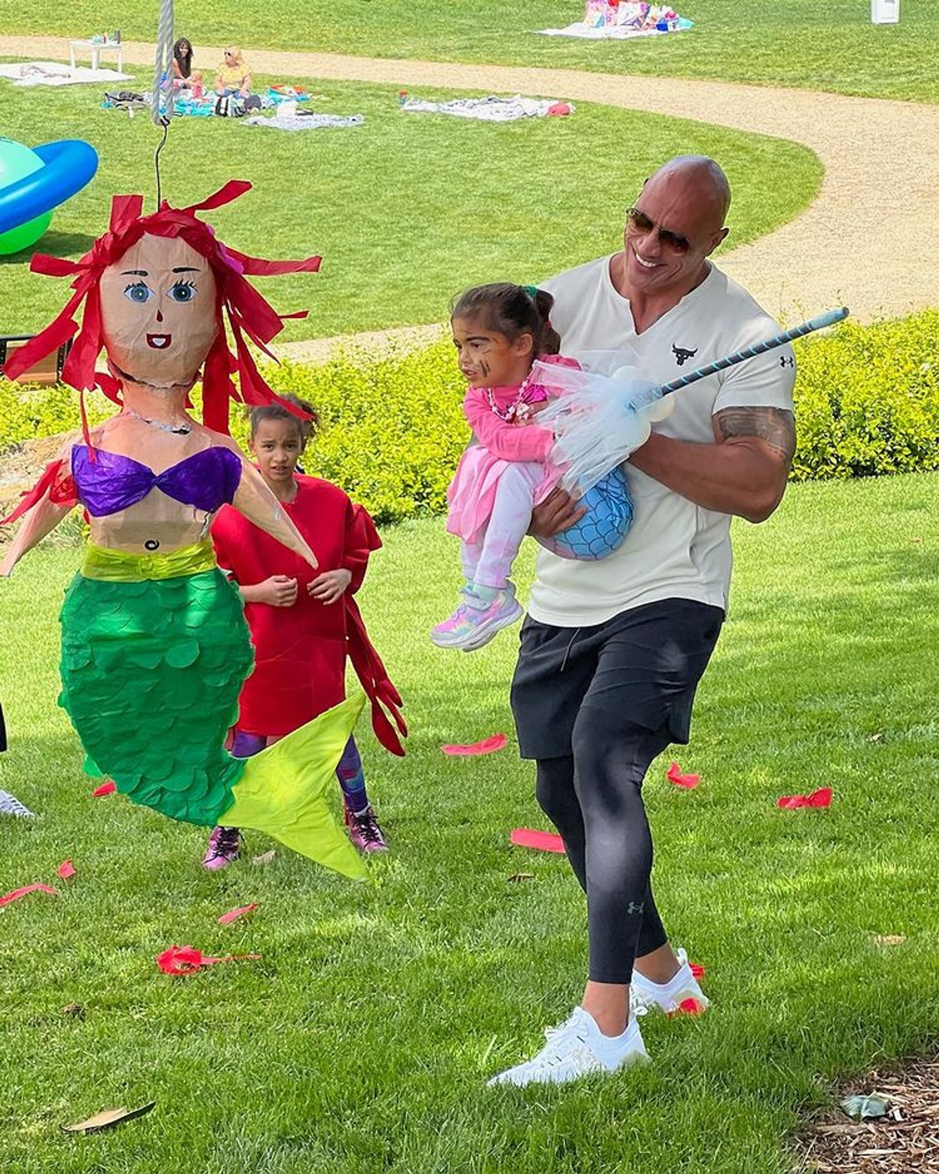 Фото: Инстаграм (запрещен на территории РФ) `@therock