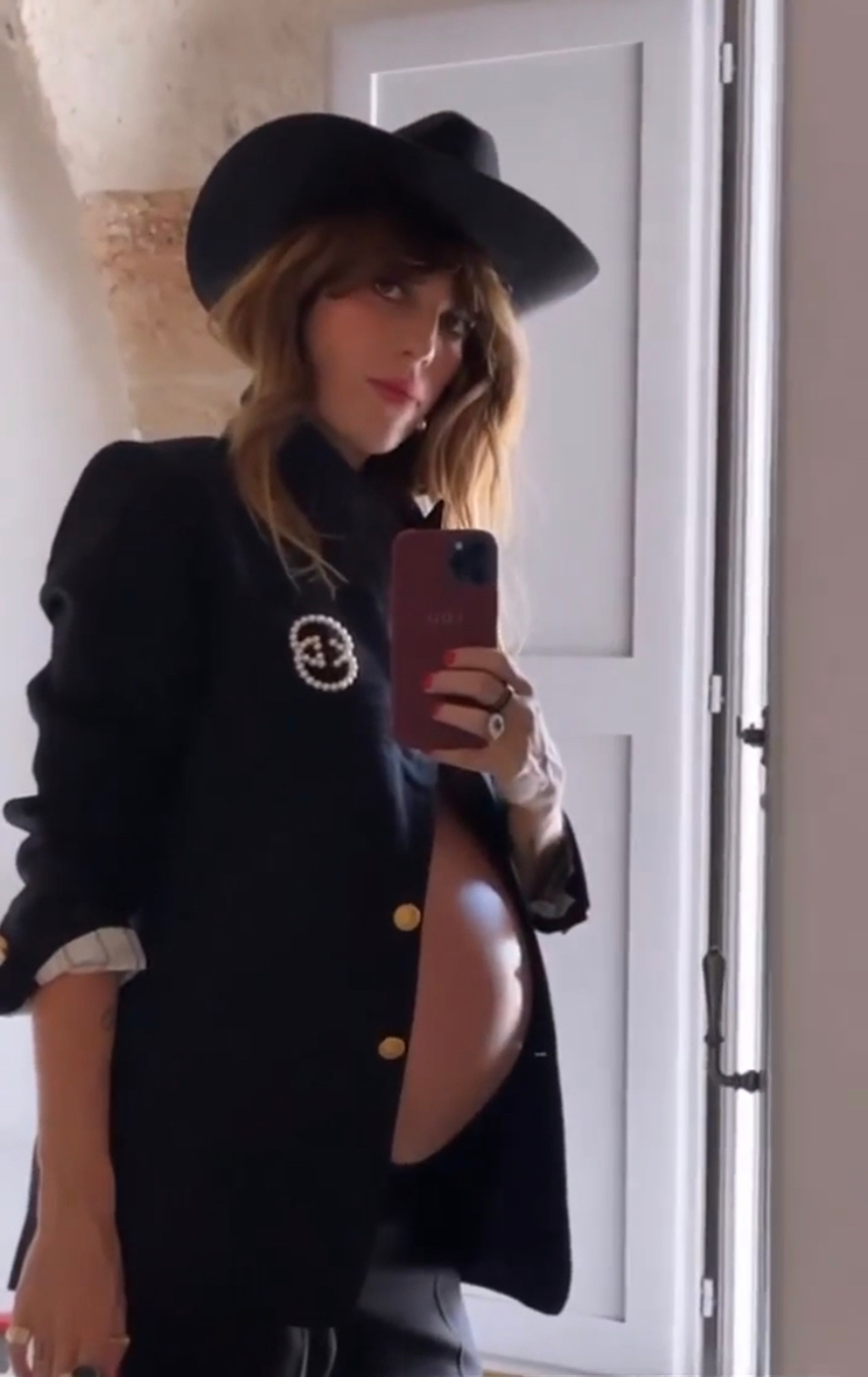 Лу Дуайон 
Источник: Instagram (запрещен в РФ) / loudoillon