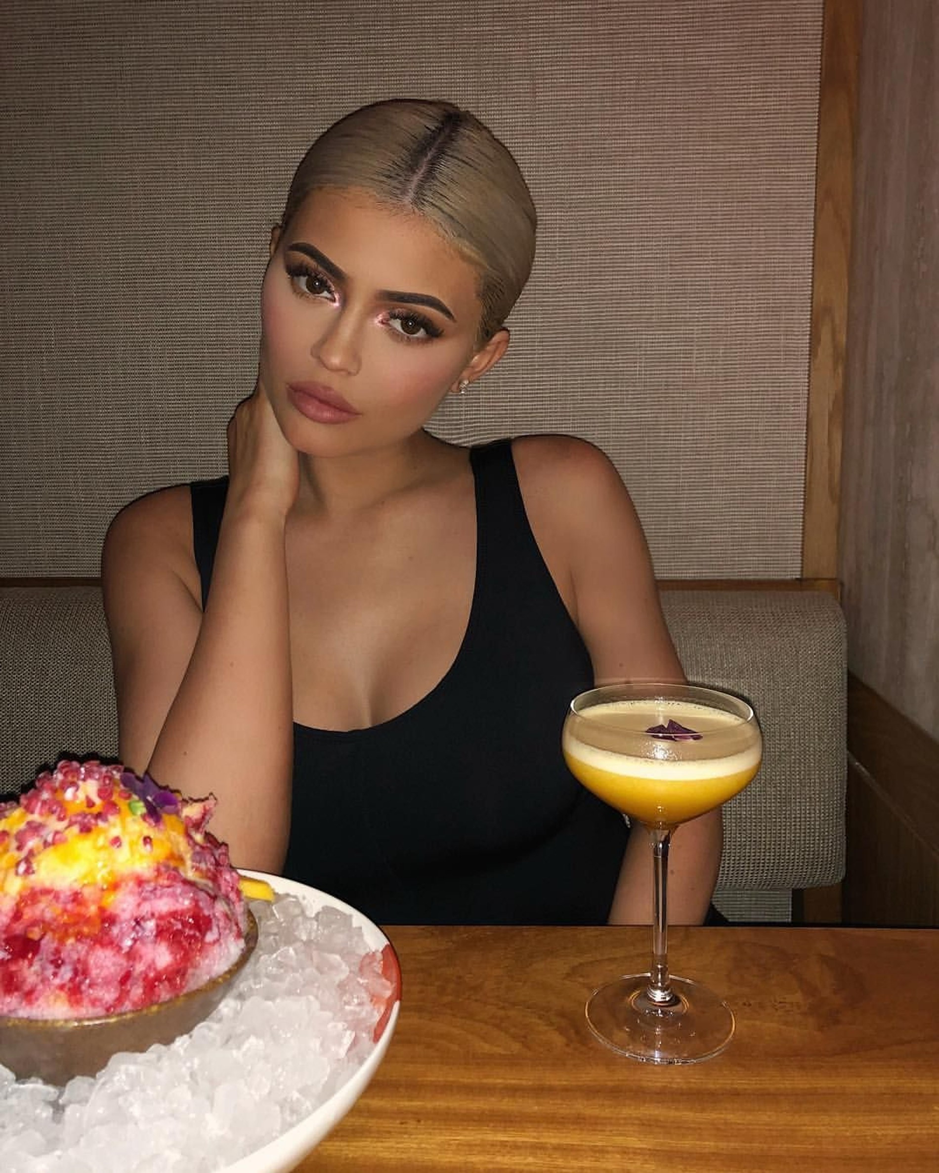 Instagram (запрещен в РФ) / kyliejenner