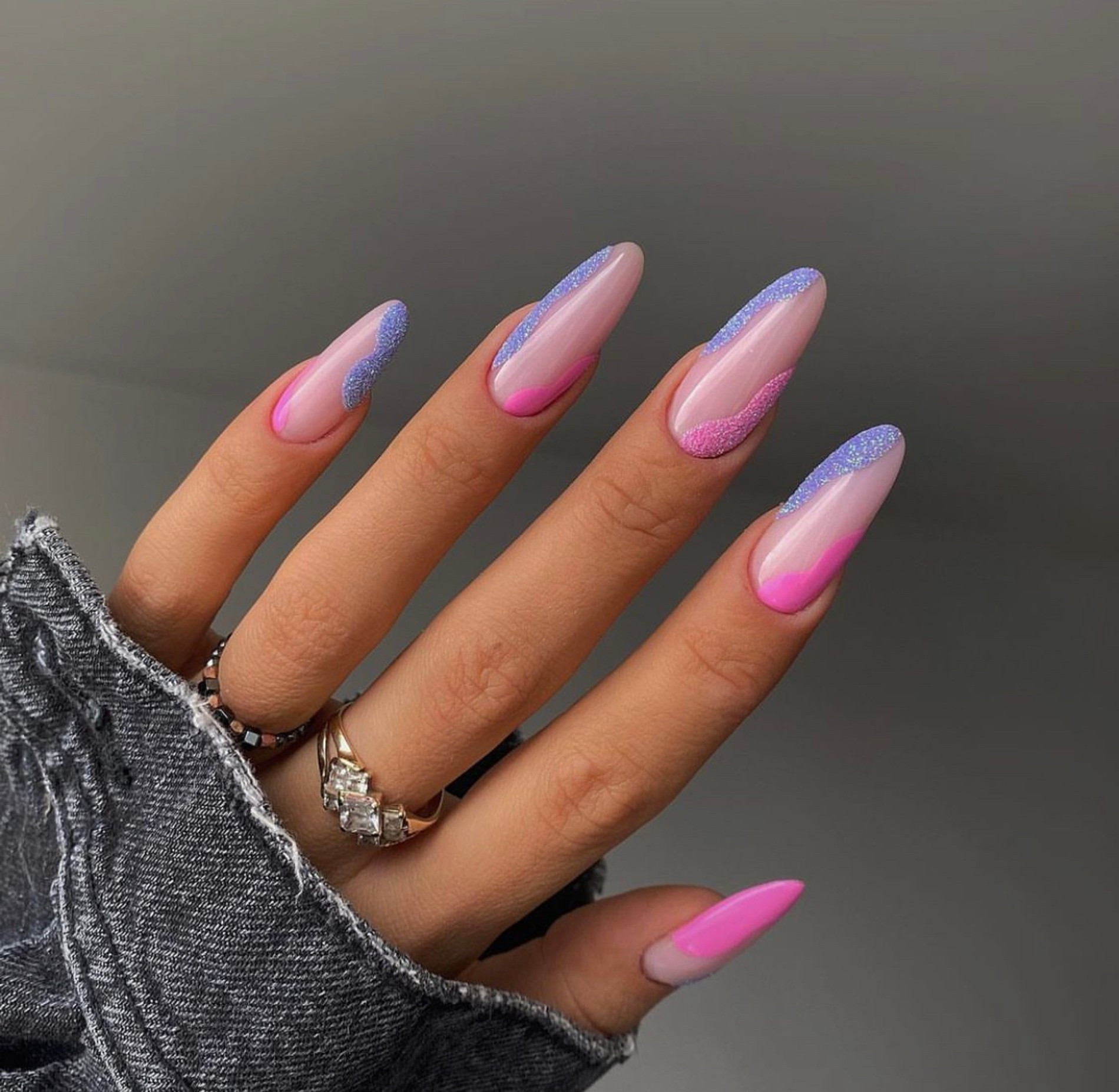 pegi_nails