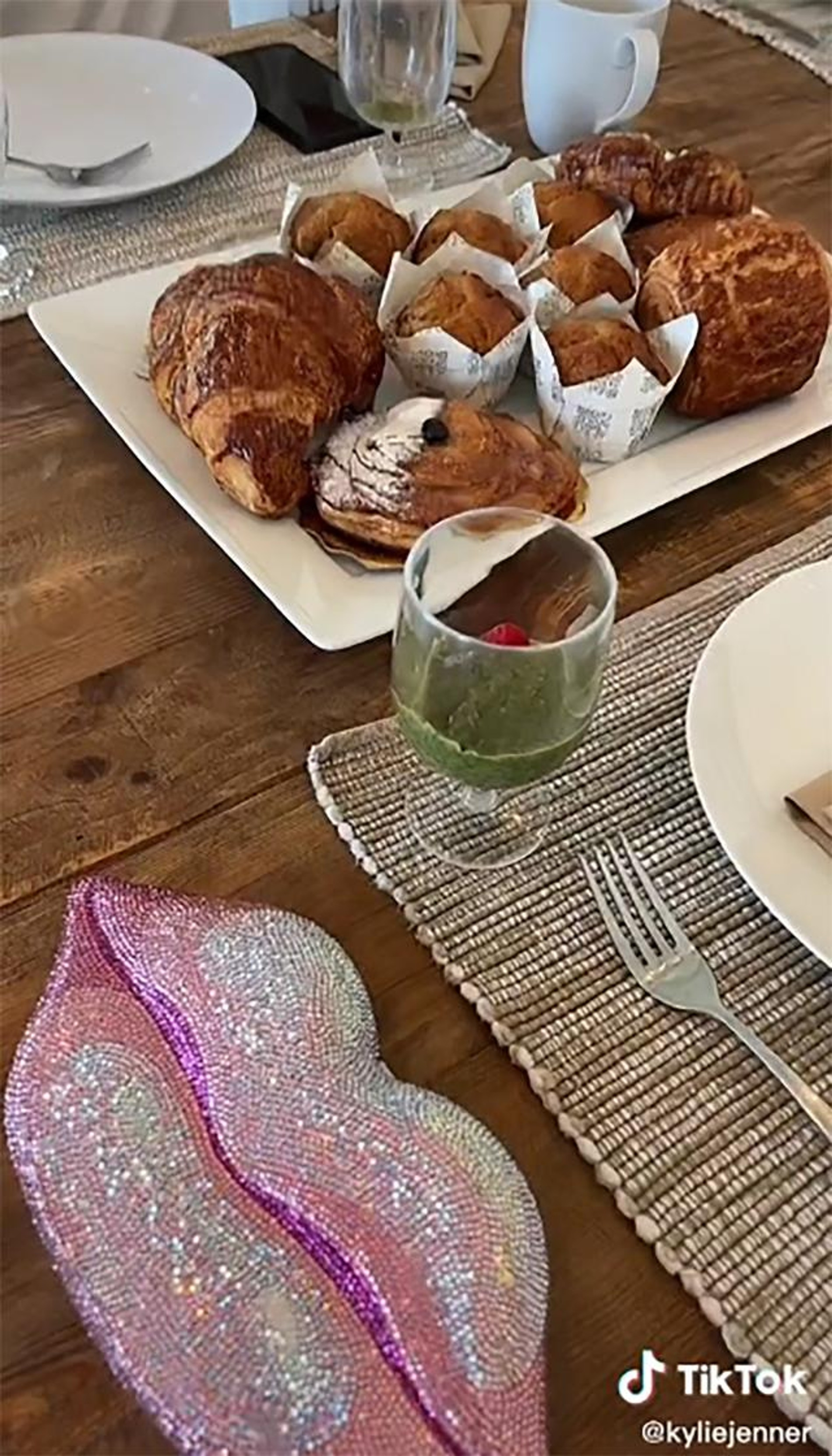Фото: TikTok @ kyliejenner