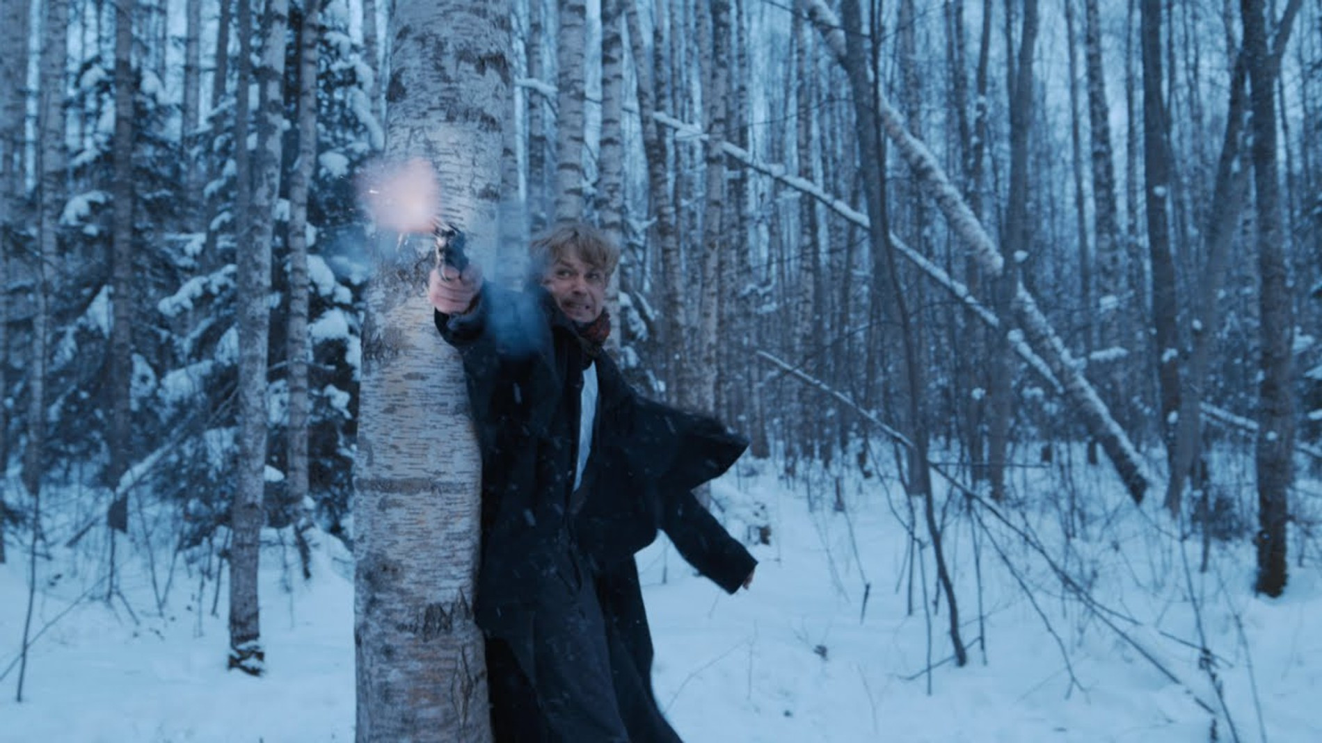 В роли Есенина в фильме «Декабрь»