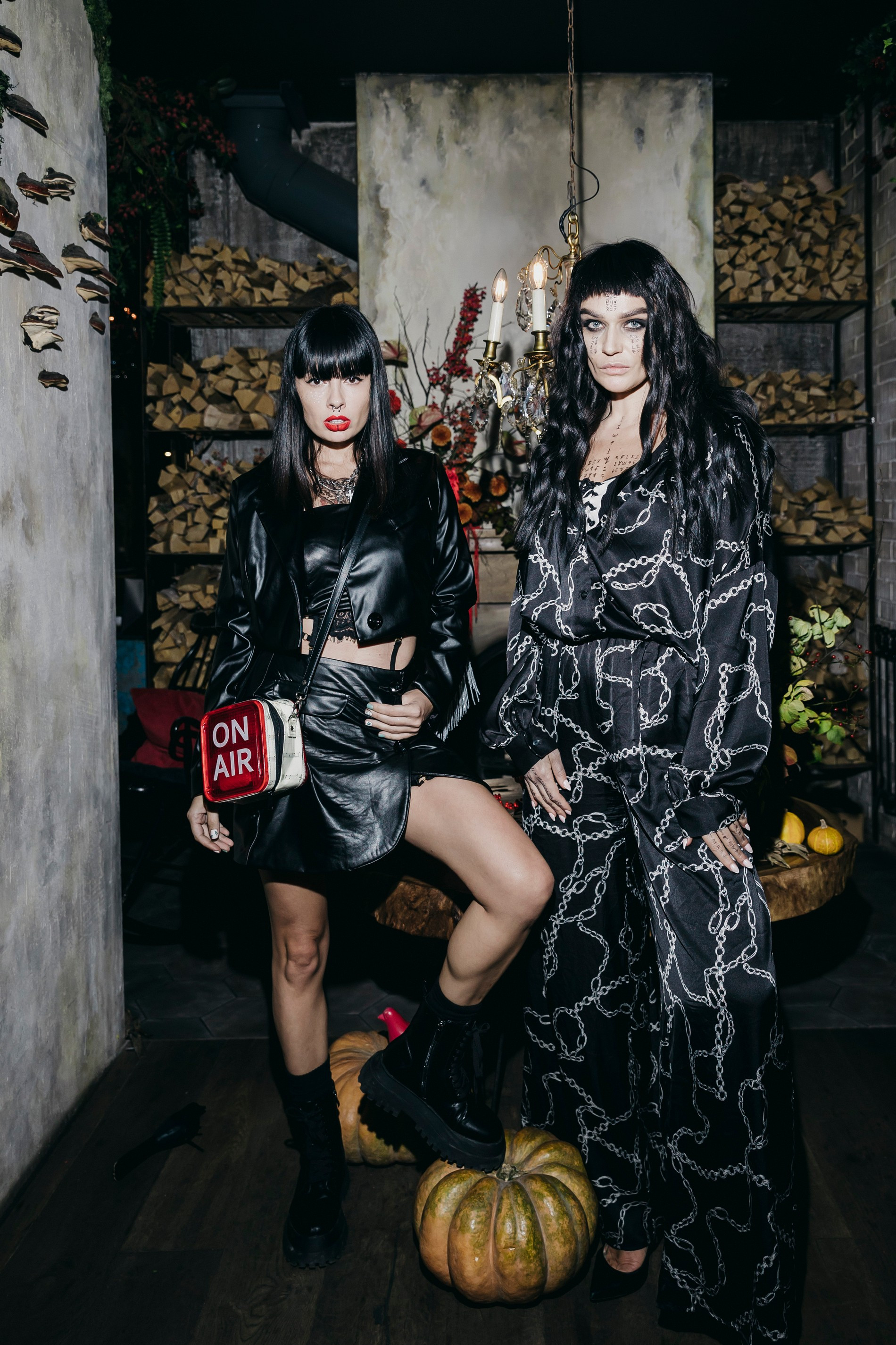 Алена Водонаева и Нелли Ермолаева
Фото: Екатерина Гусева