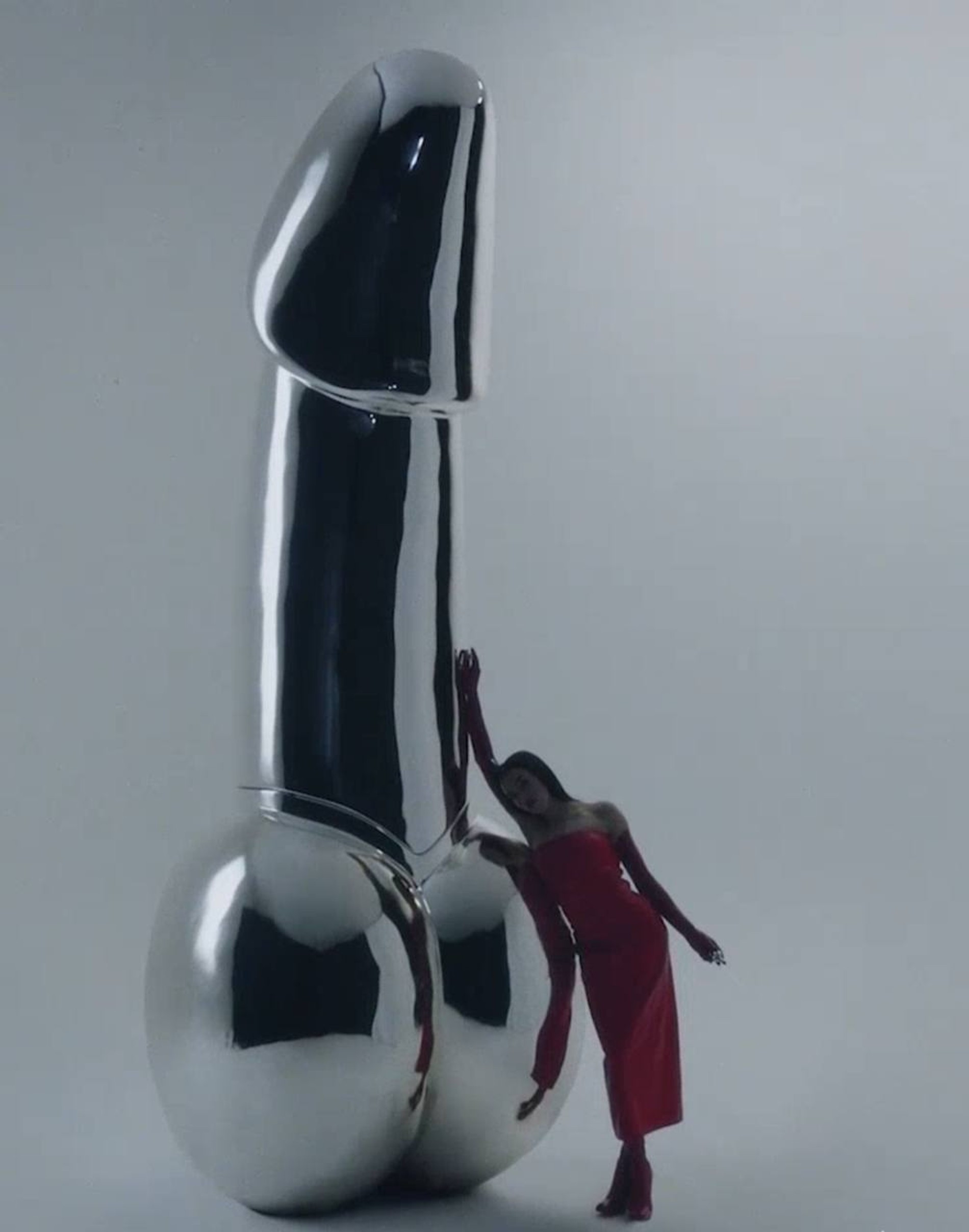 Кадр из рекламного видео Isamaya Lips
Фото: Isamaya.com