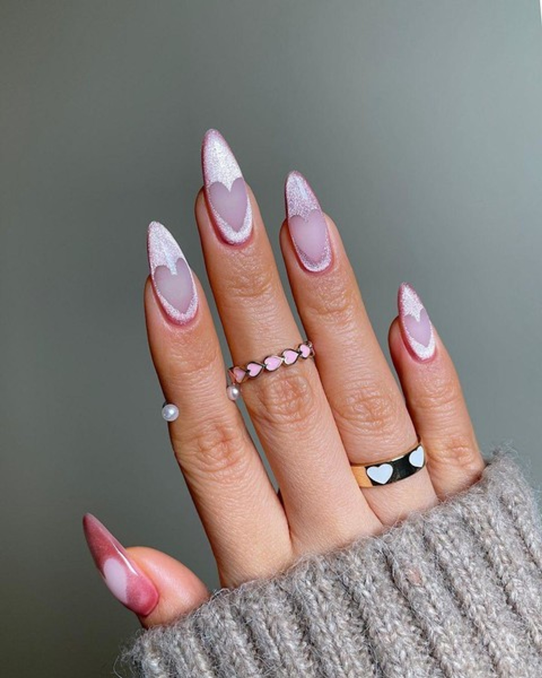 Фото: Инстаграм (запрещен в РФ) sansungnails