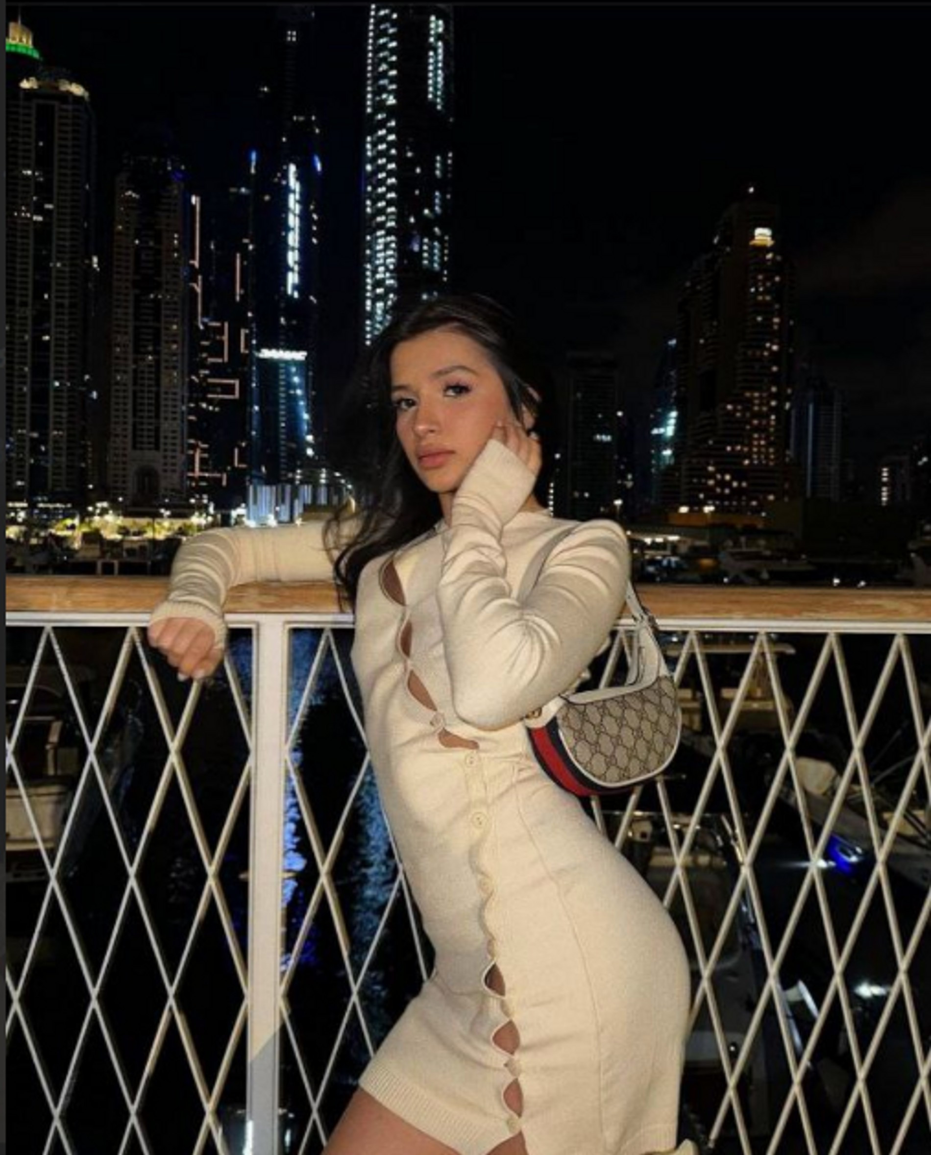 Амина Тендерлибае
Фото: @tenderlybae