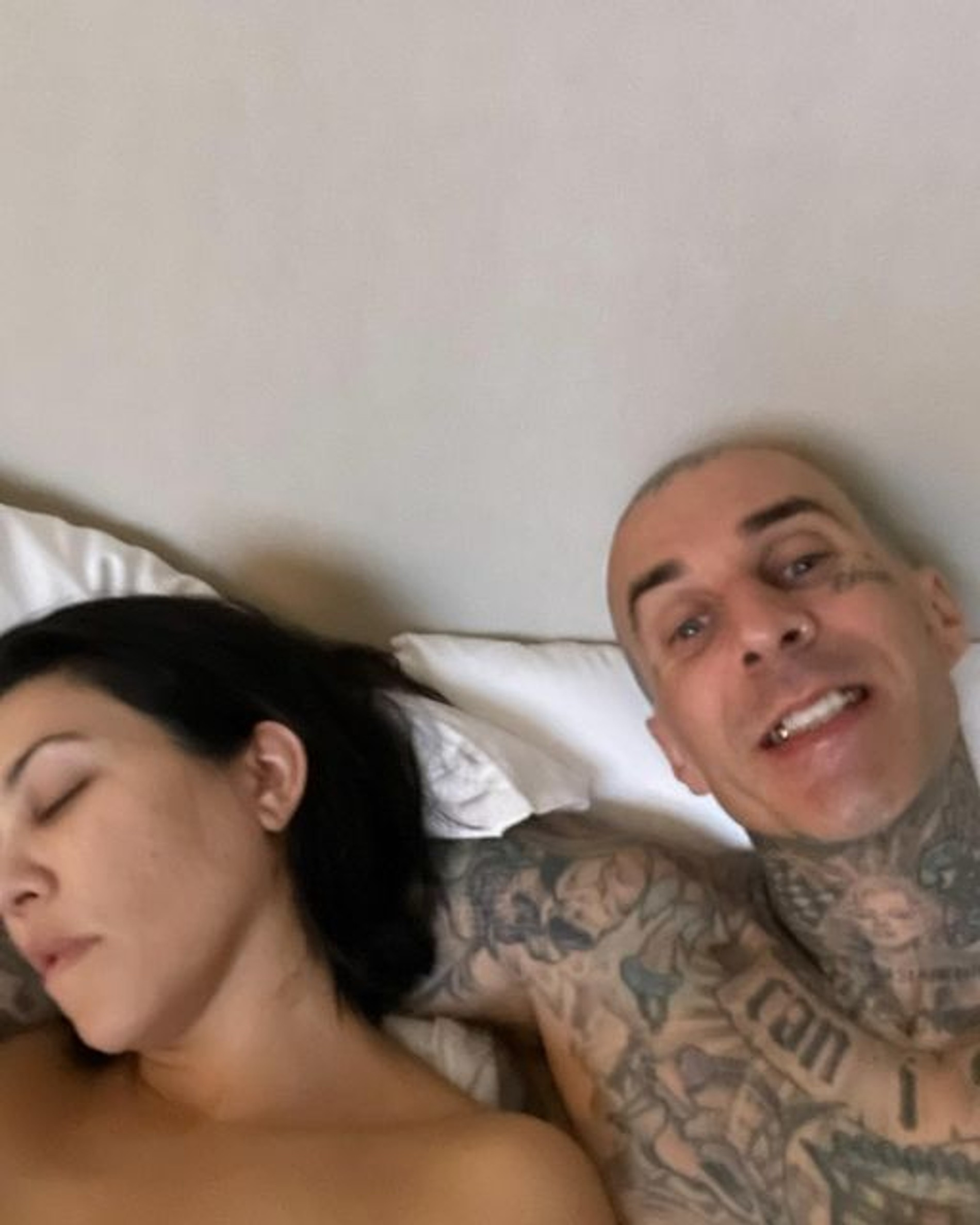 Кортни Кардашьян и Трэвис Баркер
Фото: Инстаграм (запрещен в РФ) / @travisbarker