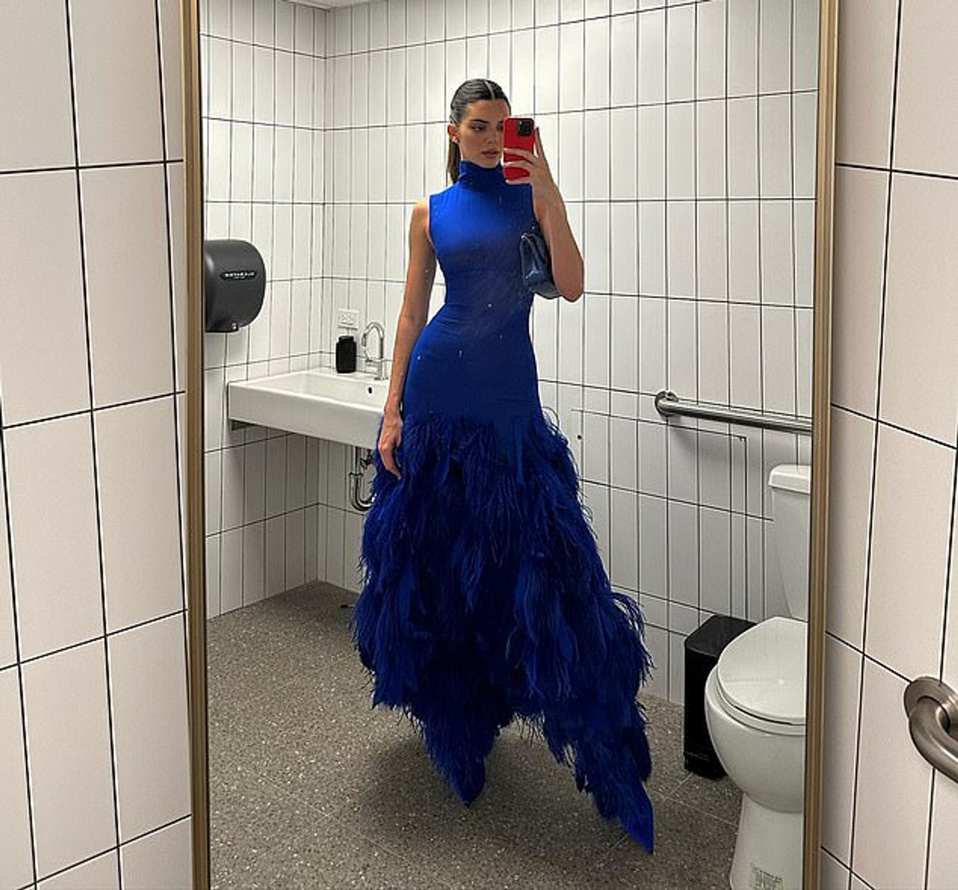 Кендалл Дженнер
Фото: Инстаграм* @kendalljenner