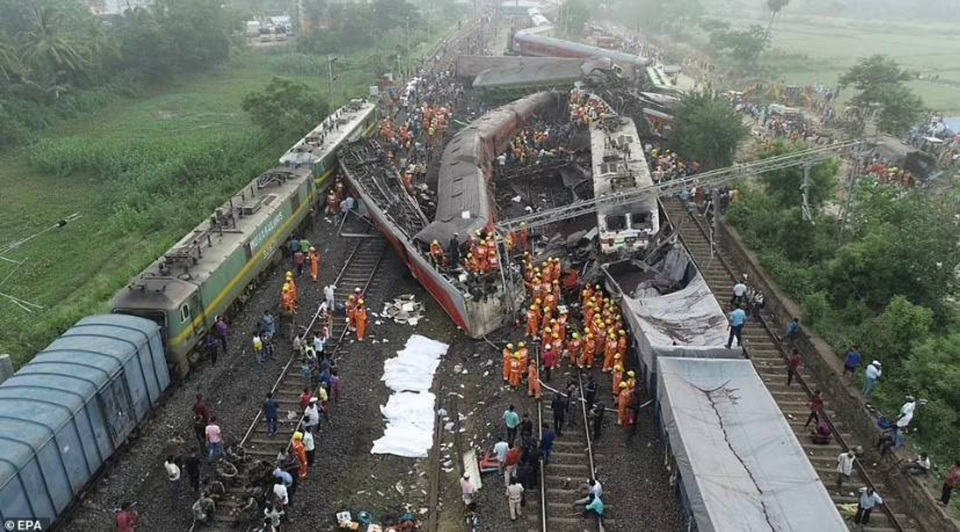 Кадры с места катастрофы
Фото: Daily Mail