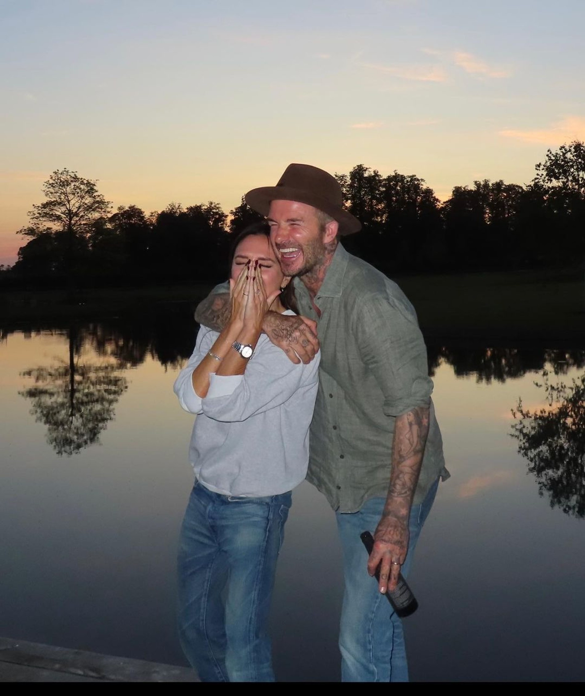 Виктория и Дэвид Бекхэм
Фото: Инстаграм* @victoriabeckham