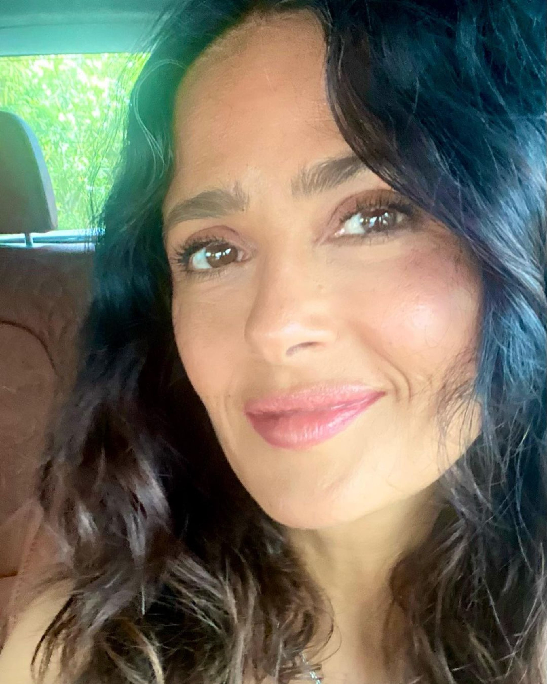 Актриса поделилась простым бьютихаком. Фото: Инстаграм* @salmahayek