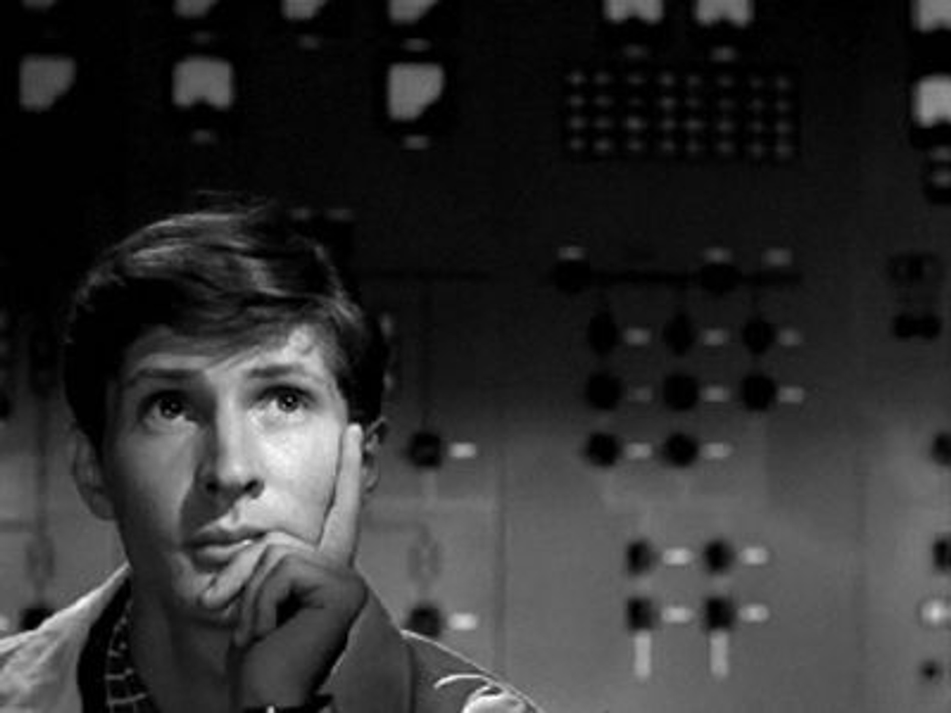 Игорь Ясулович в фильме «Девять дней одного года» (1961). Фото: kino-teatr