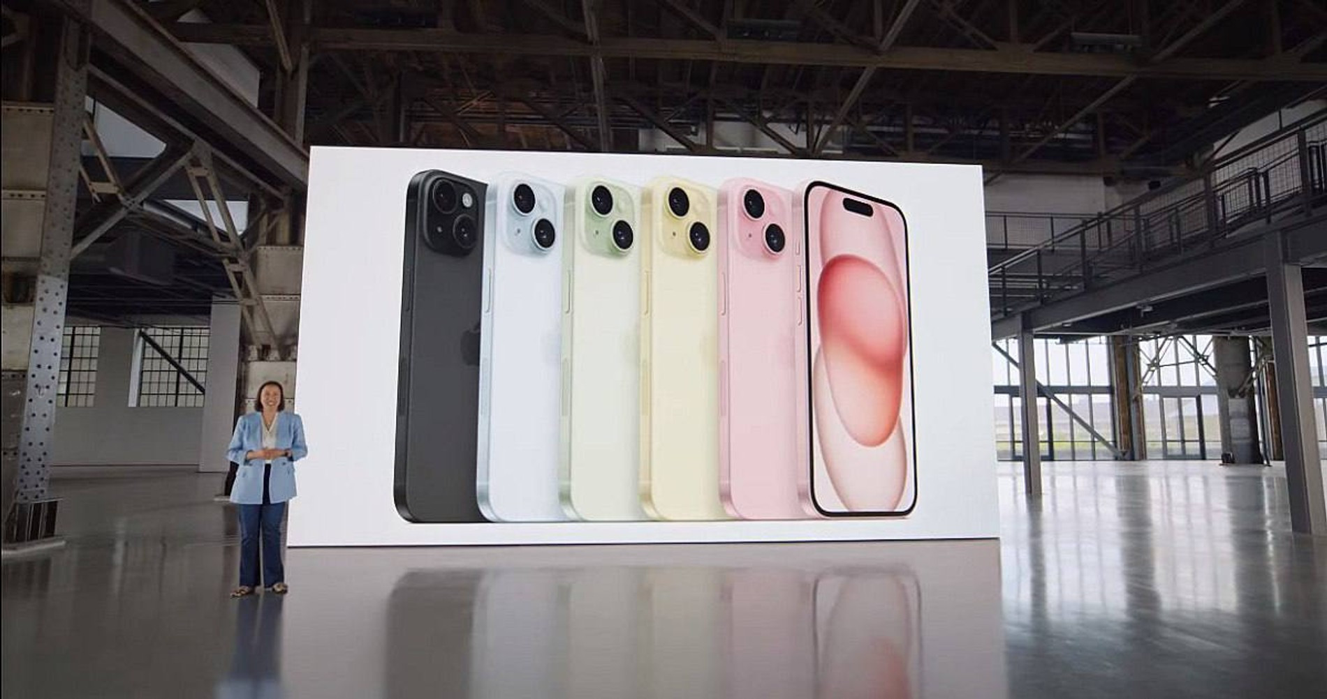 iPhone 15. Скриншот: YouTube @Apple
