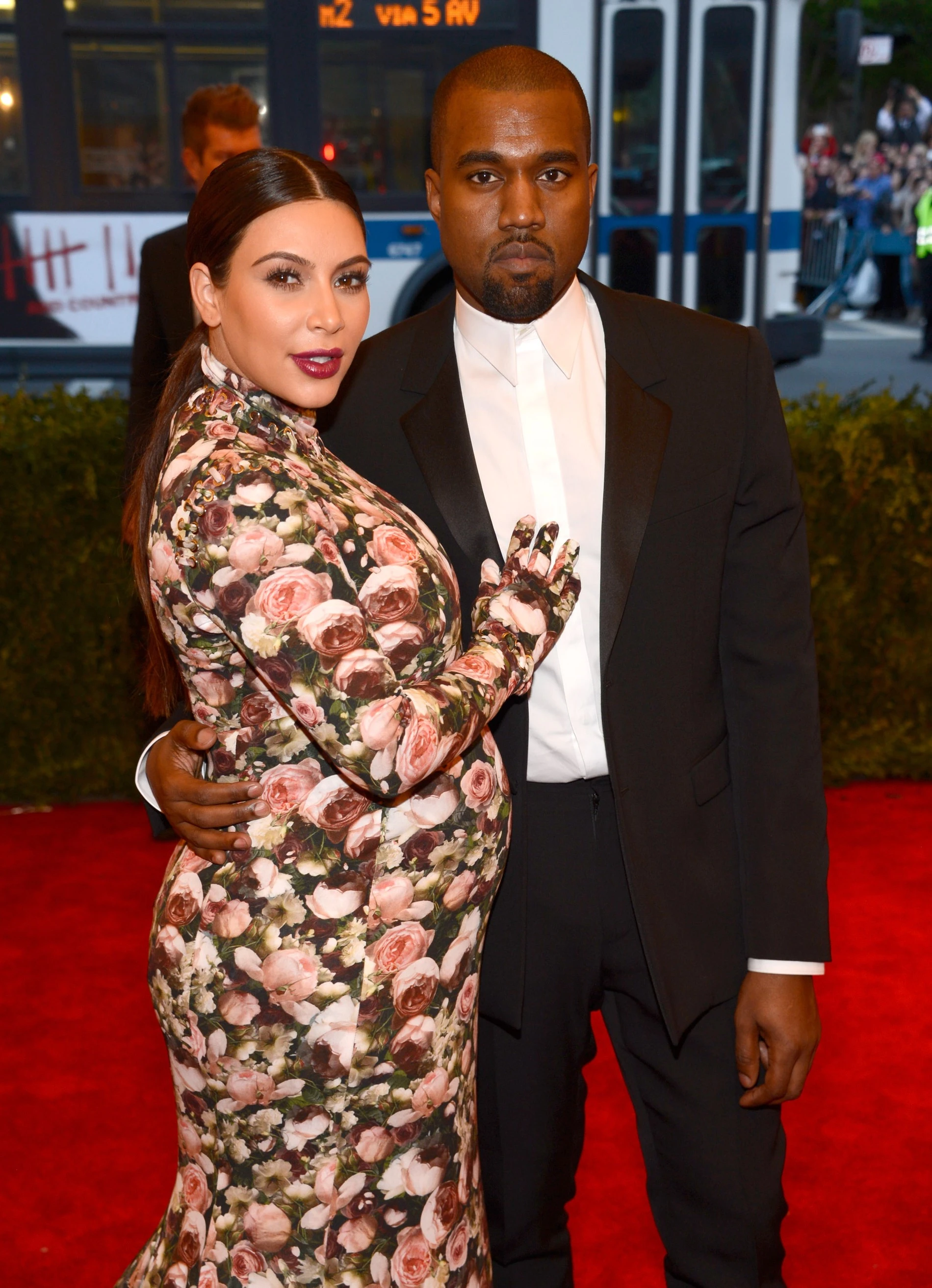 Ким Кардашьян и Канье Уэст на Met Gala 2013. Фото: Getty Images