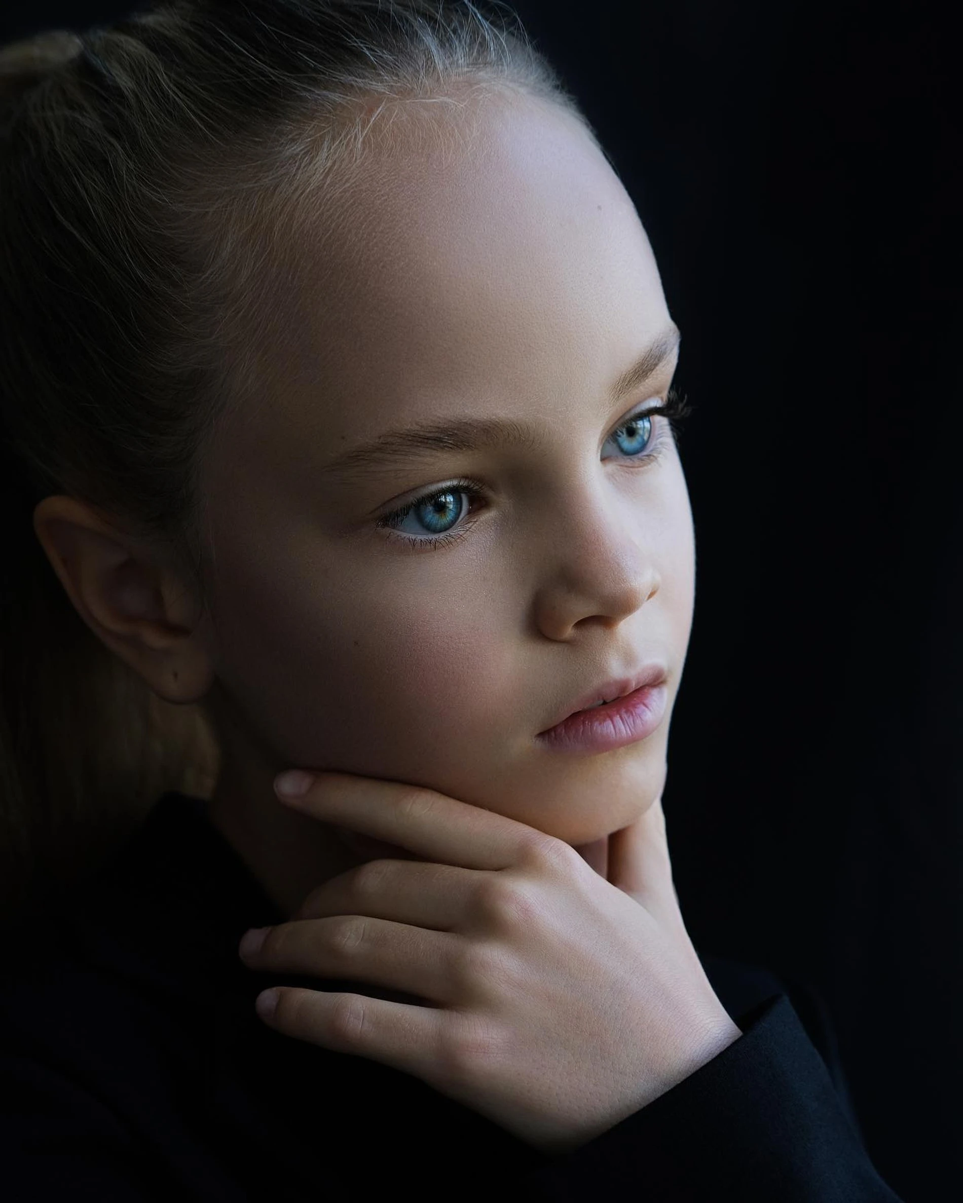 9-летняя Мария. Фото: Инстаграм* @maksimartist