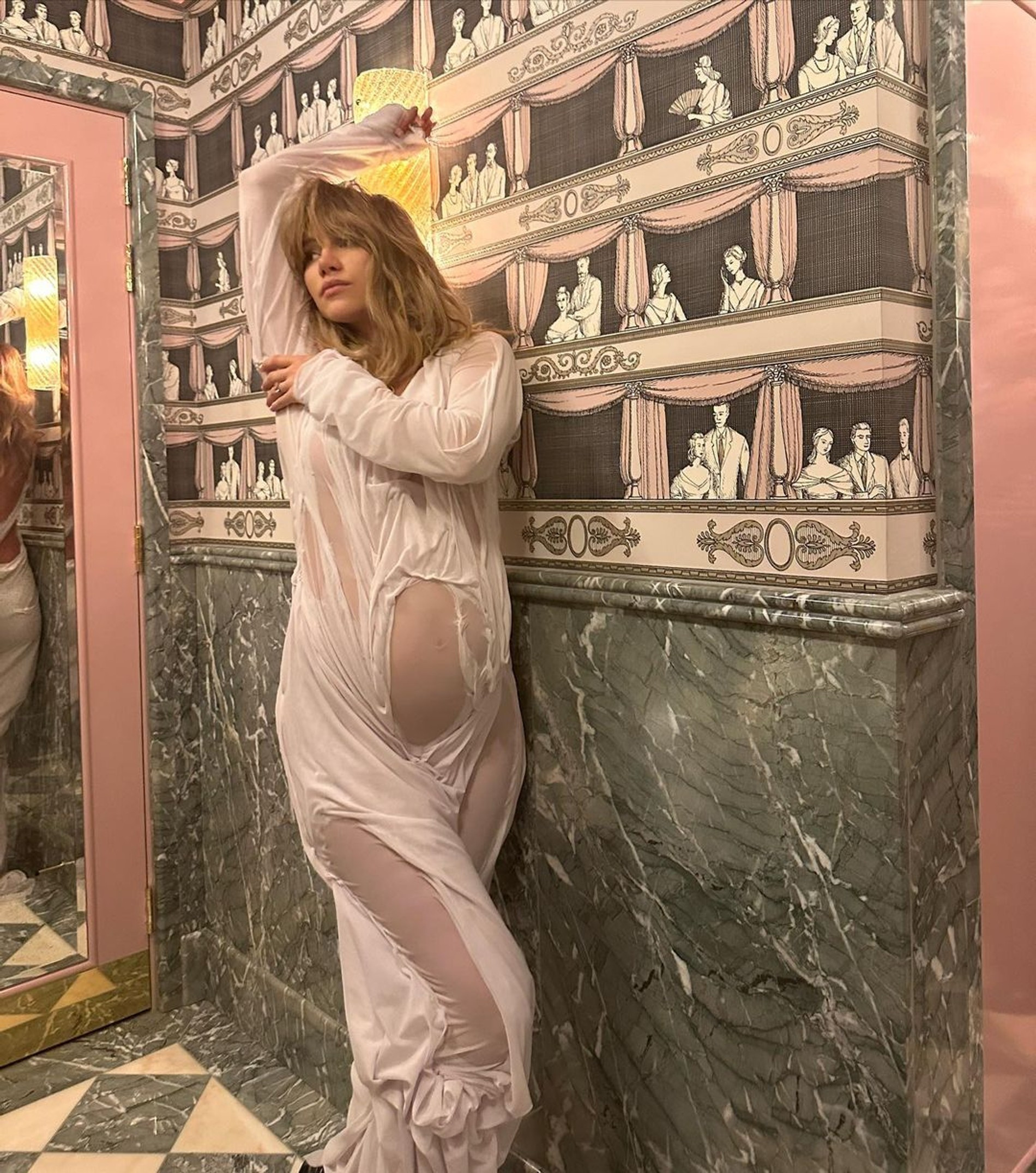 Сьюки Уотерхаус. Фото: Инстаграм* @sukiwaterhouse
