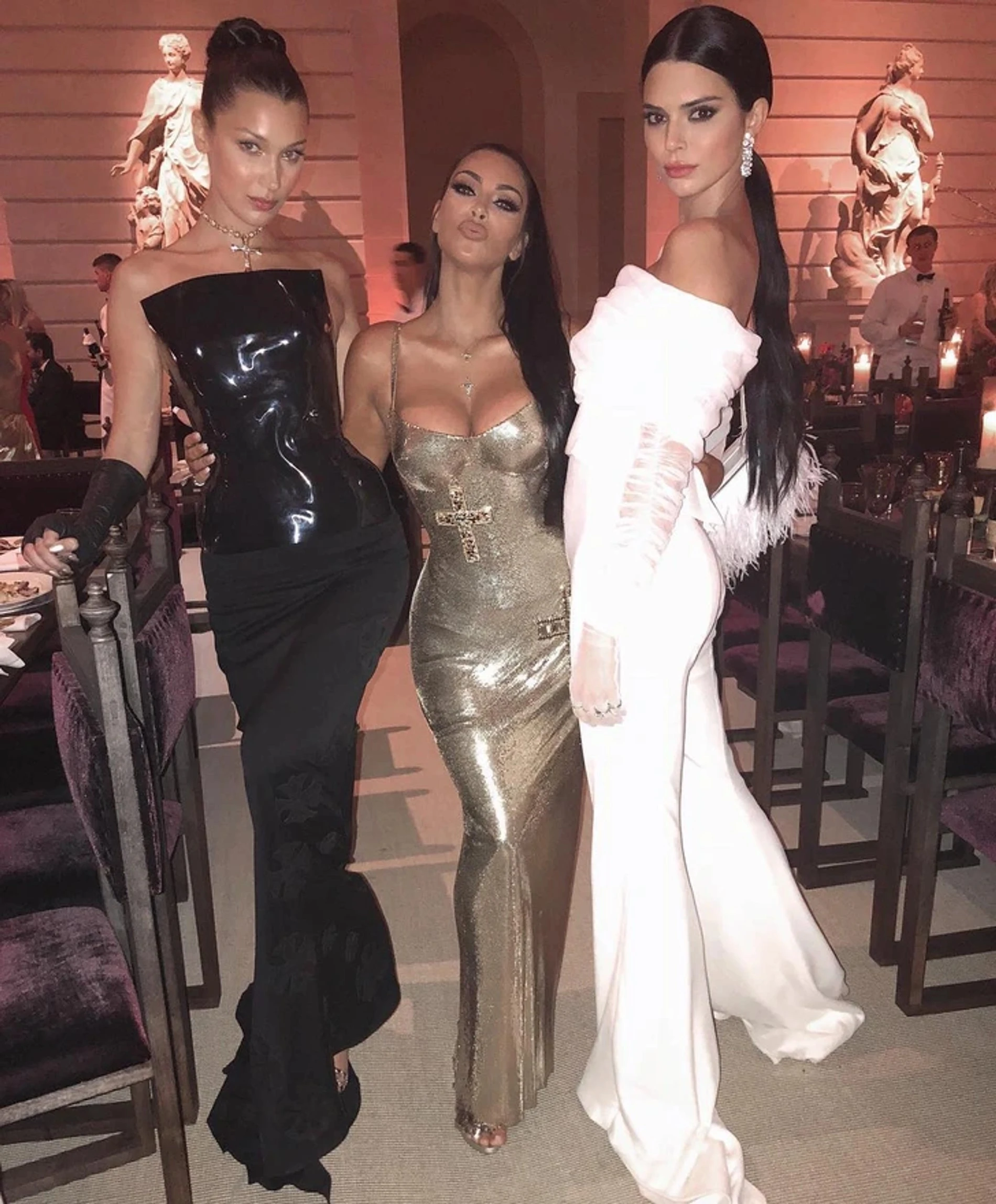 Фото: Инстаграм (запрещен в РФ) @kimkardashian