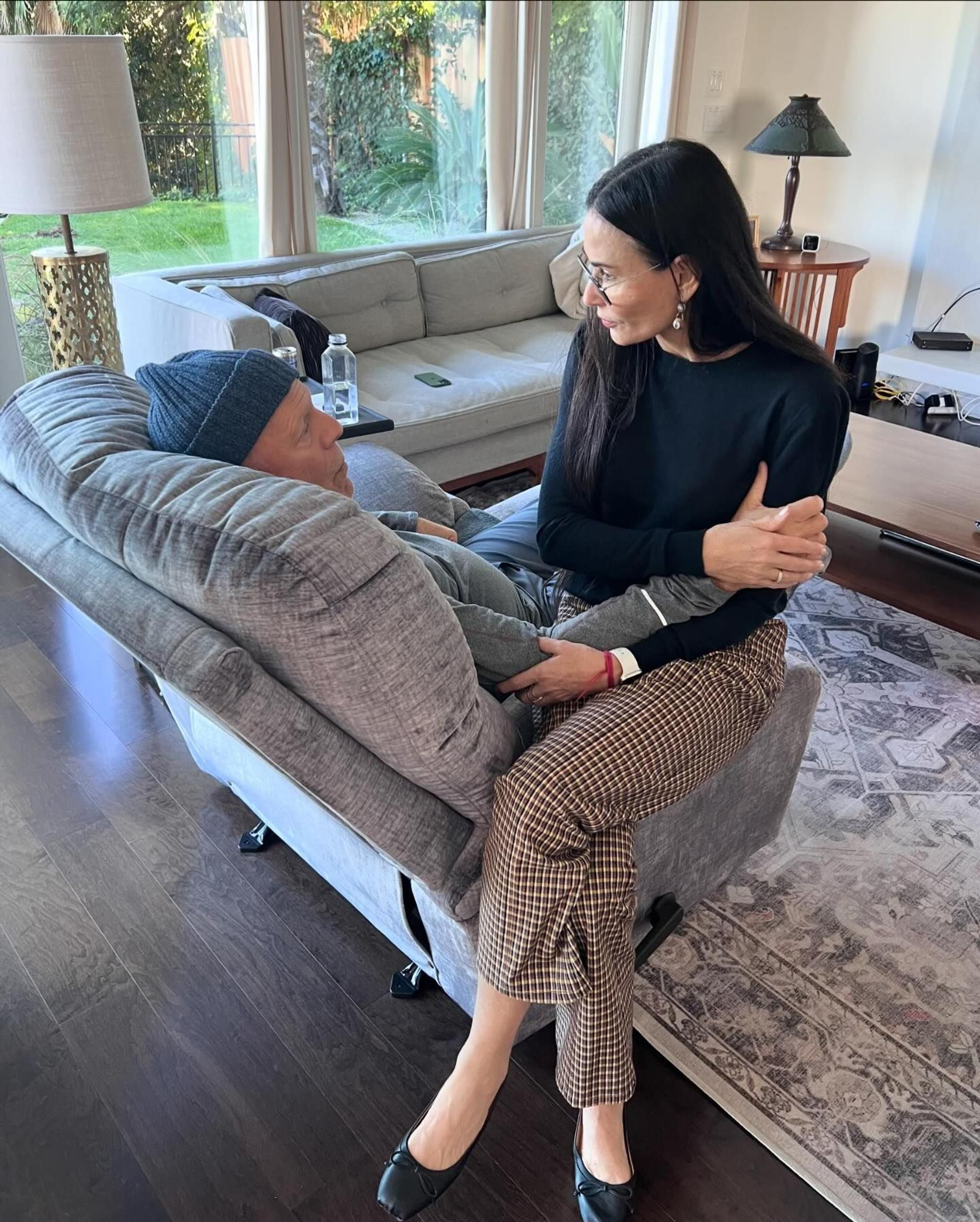 Брюс Уиллис и Деми Мур. Фото: Инстаграм (запрещен в РФ) @demimoore