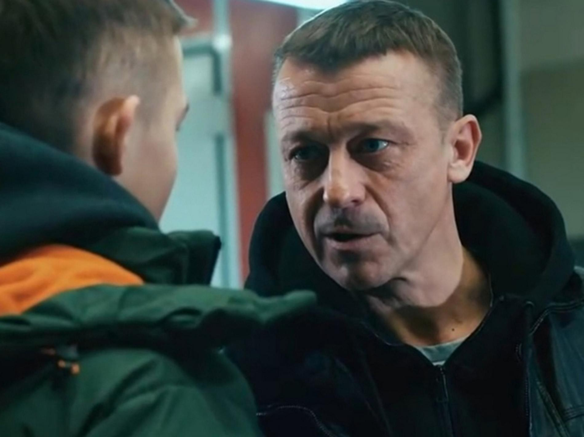 Роман Жилкин. Кадр из сериала «Отставник. Ближний бой»