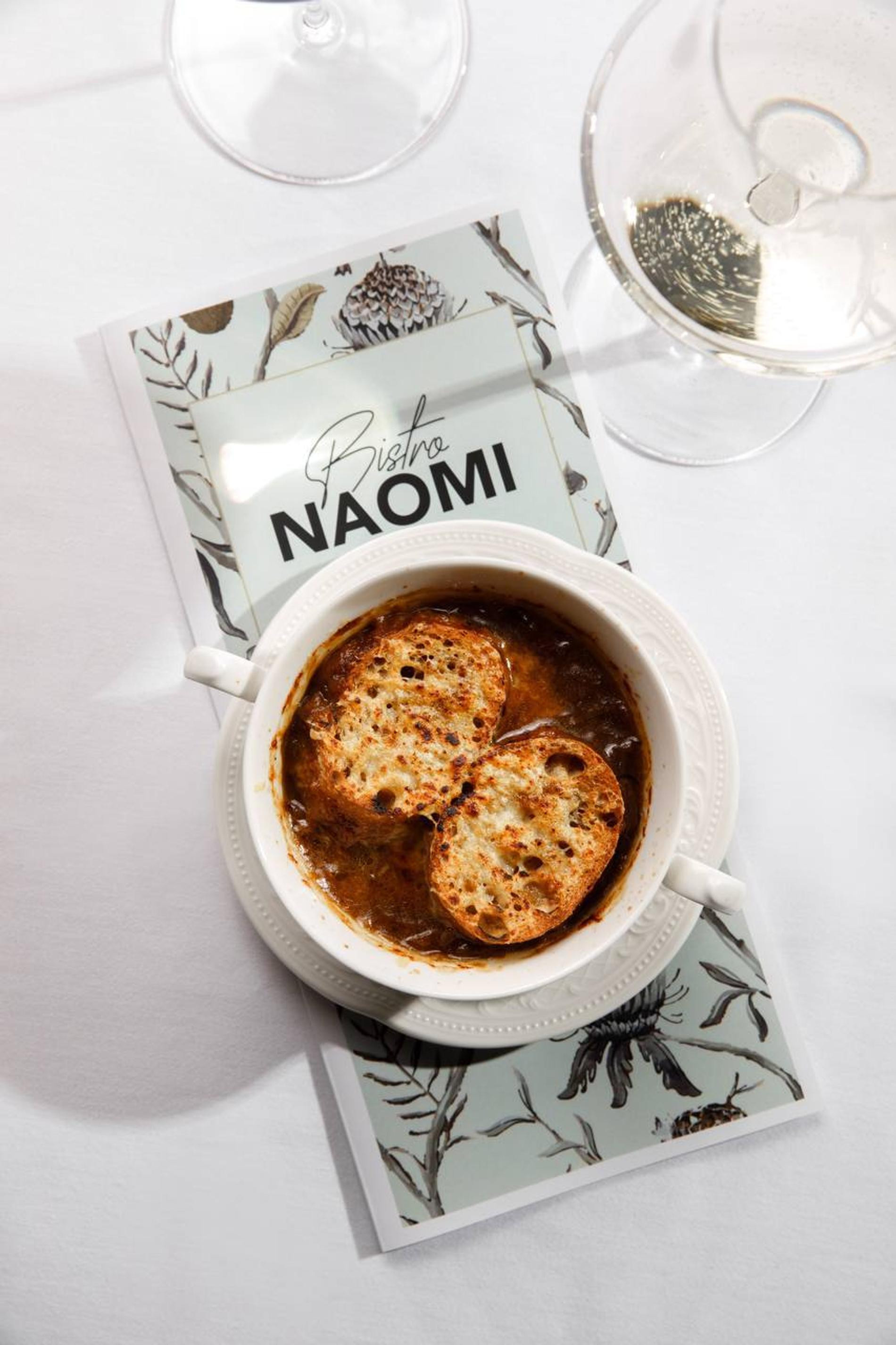 Фото: NAOMI Bistro