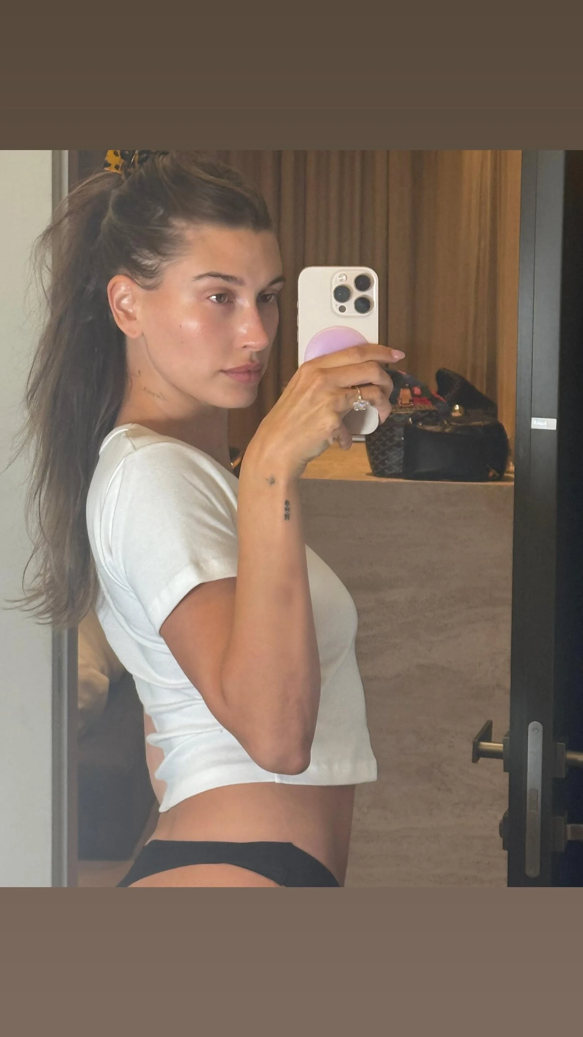 Хейли Бибер. Фото: Инстаграм (запрещён в РФ) @haileybieber