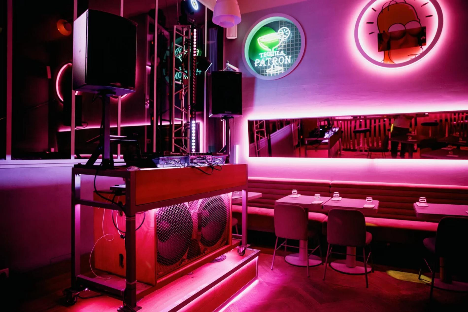 Фото: Happy End bar& kitchen