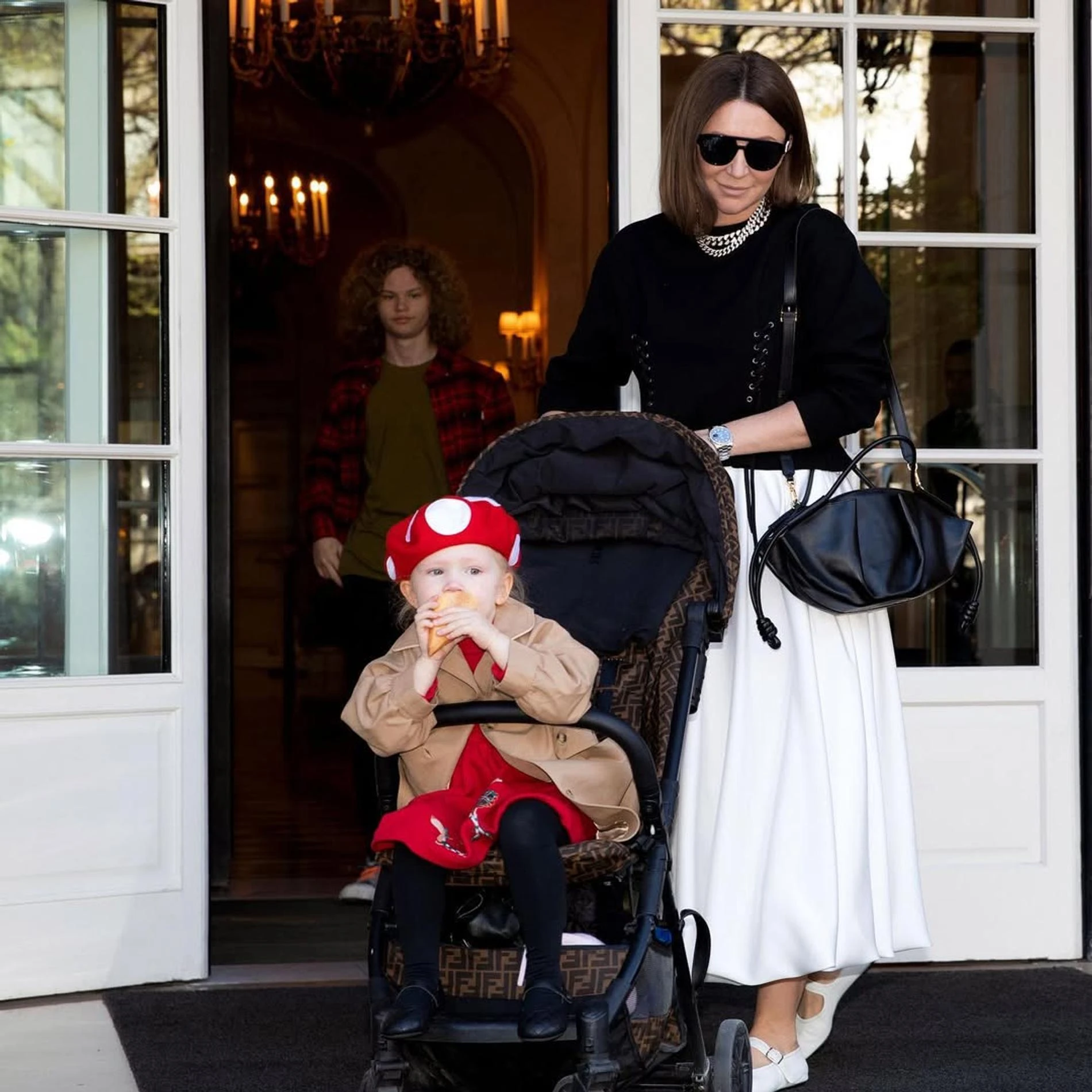 Елена Блиновская с дочерью Авророй. Фото: Инстаграм (запрещён в РФ) @elena_blinovskaya