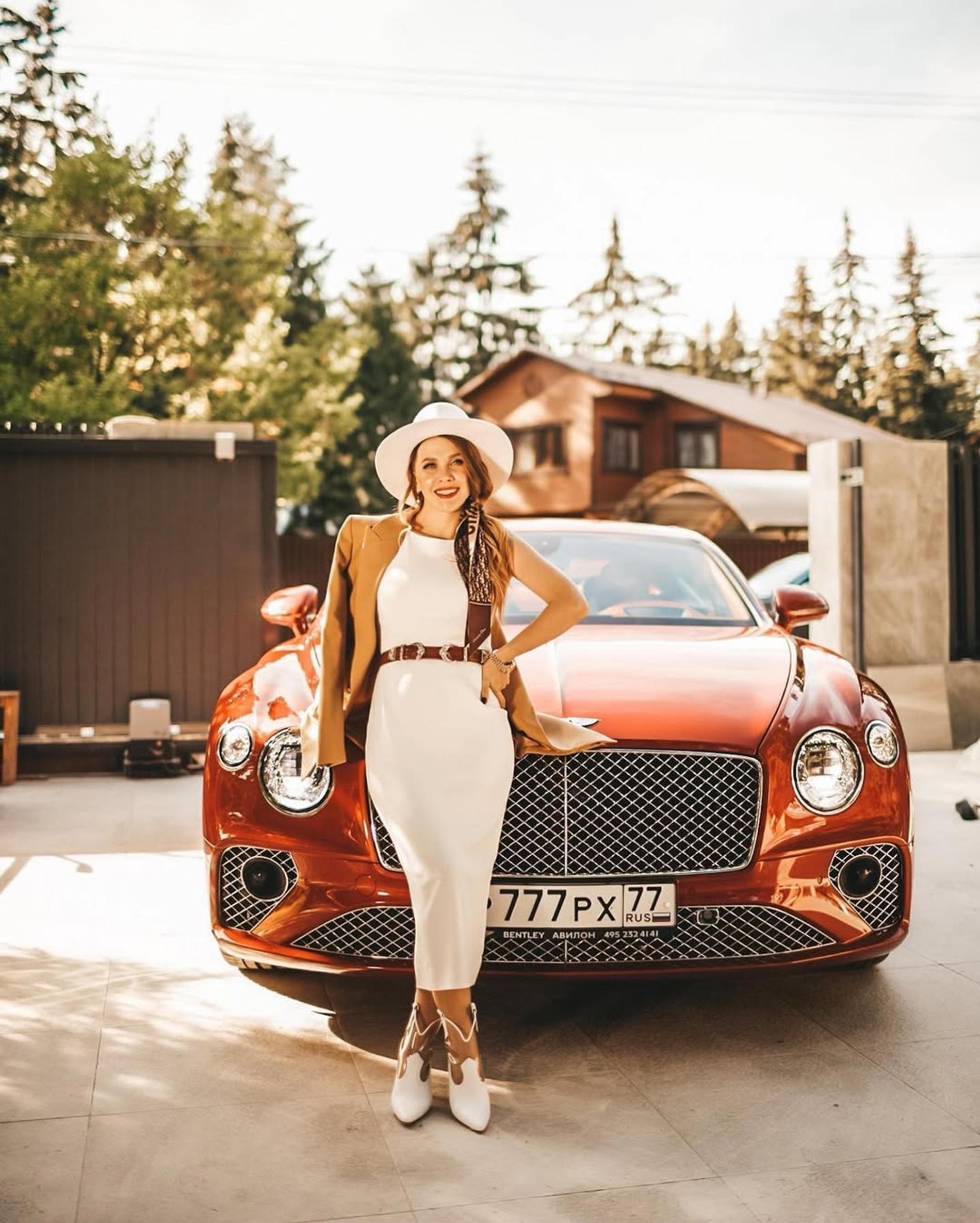 Лиза Миллер. Фото: Инстаграм (запрещён в РФ) @kto_takaya