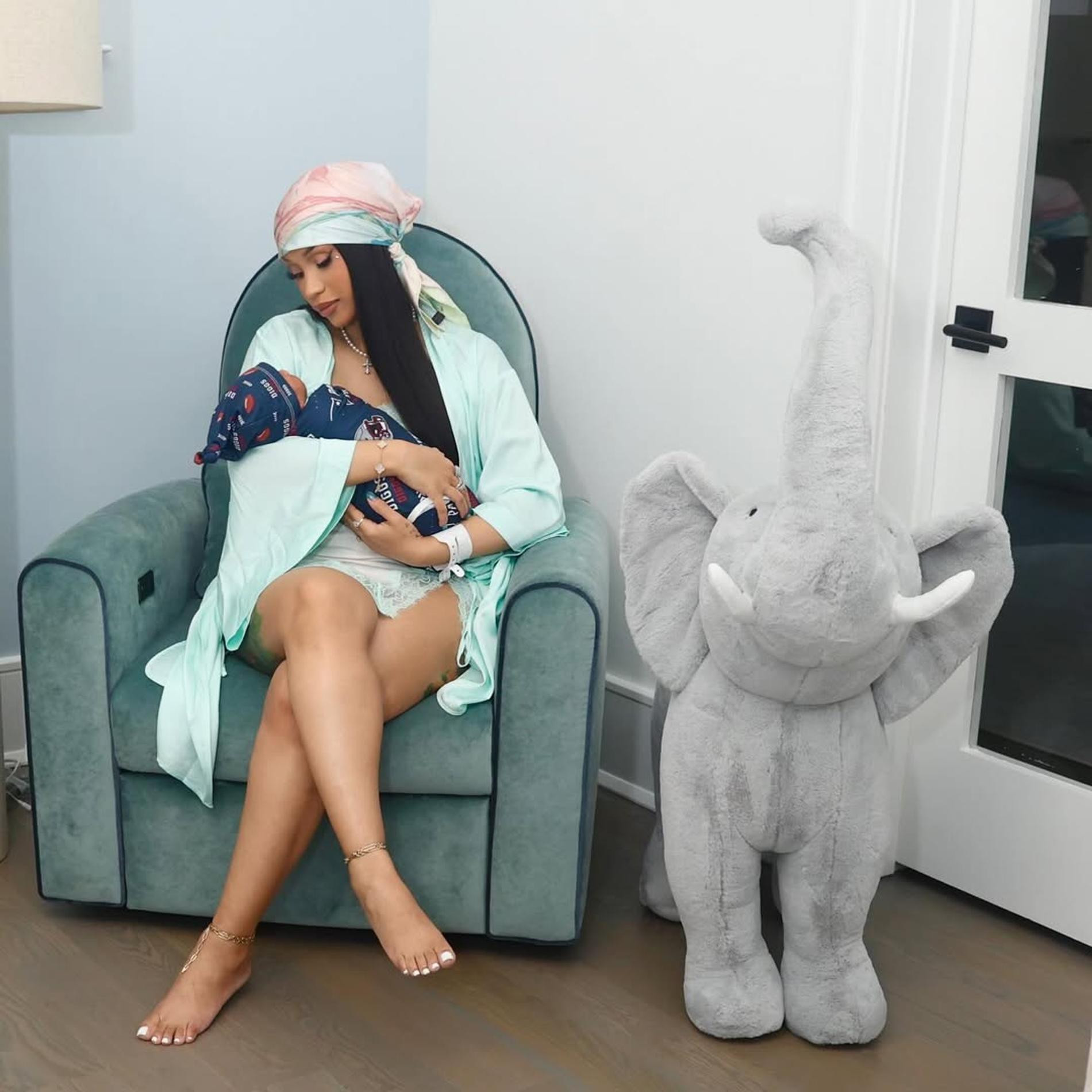 Карди Би. Фото: Инстаграм (запрещен в РФ) @iamcardib