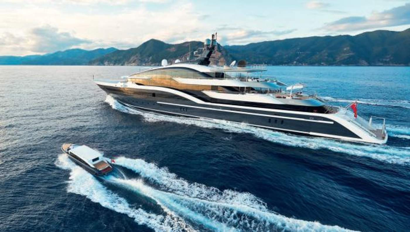 Яхта Зияда Манасира DAR
Фото: yachtsrussia.ru