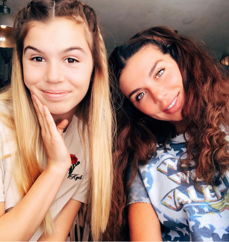 Анна Седокова с дочерью Алиной. Фото: Instagram @annasedokova