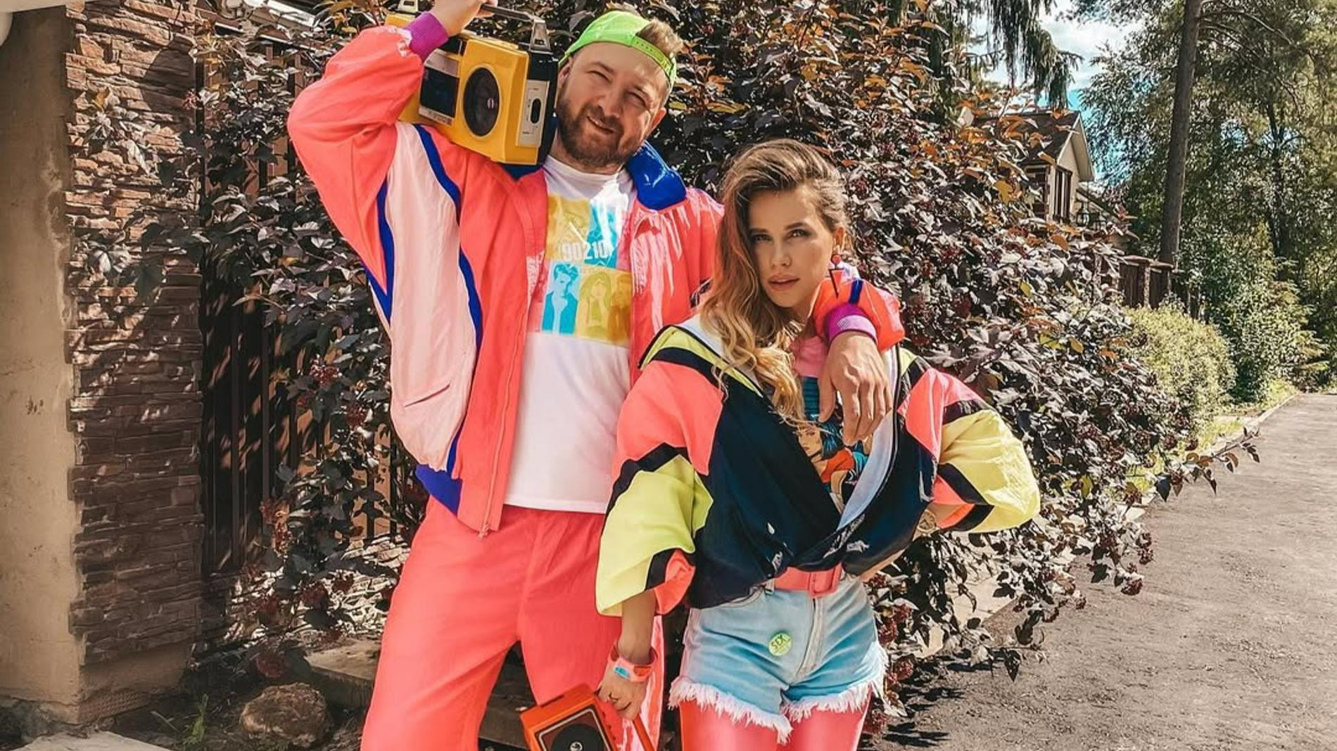 Лиза Миллер с мужем. Фото: Инстаграм (запрещён в РФ) @kto_takaya