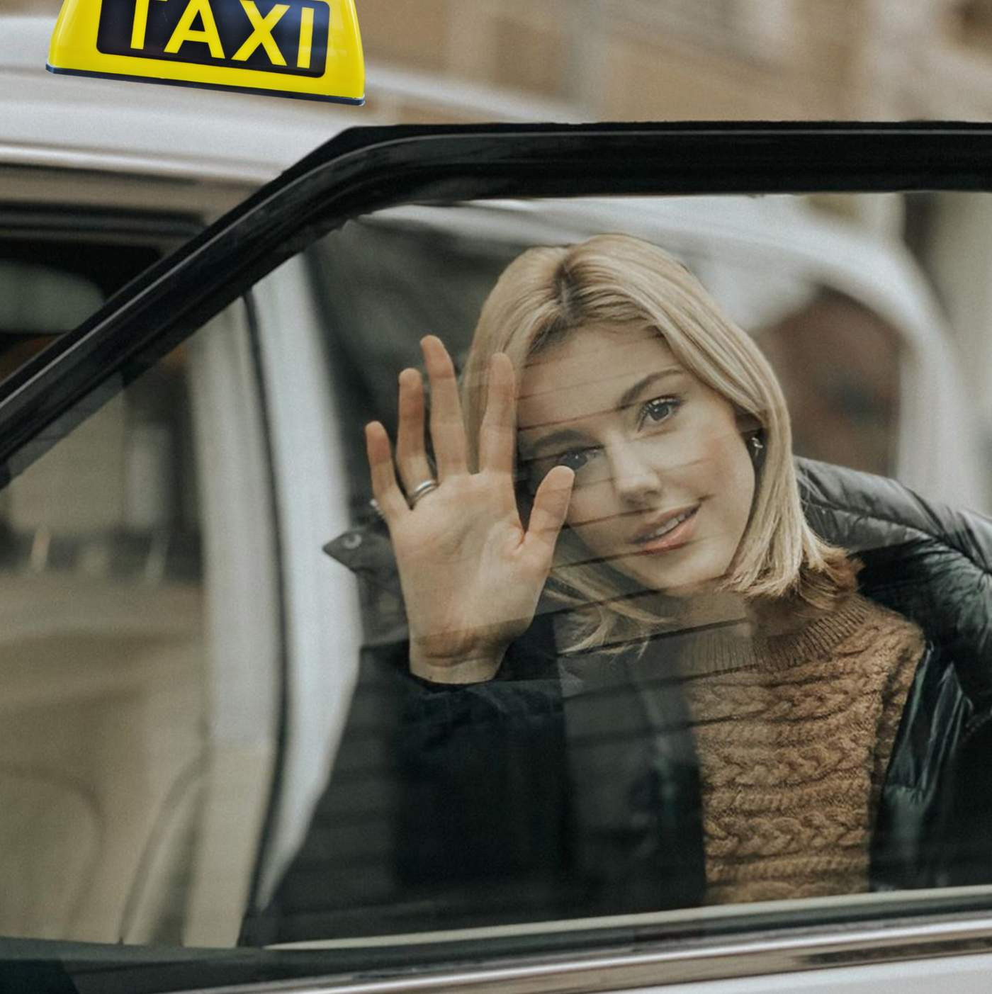 Юлианна Караулова — таксист