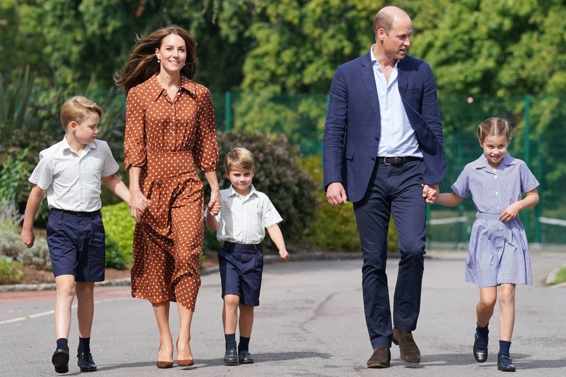 Принц Луи, принцесса Кэтрин, принц Джордж, принц Уильям и принцесса Шарлотта 
Фото: Jonathan Brady / AP