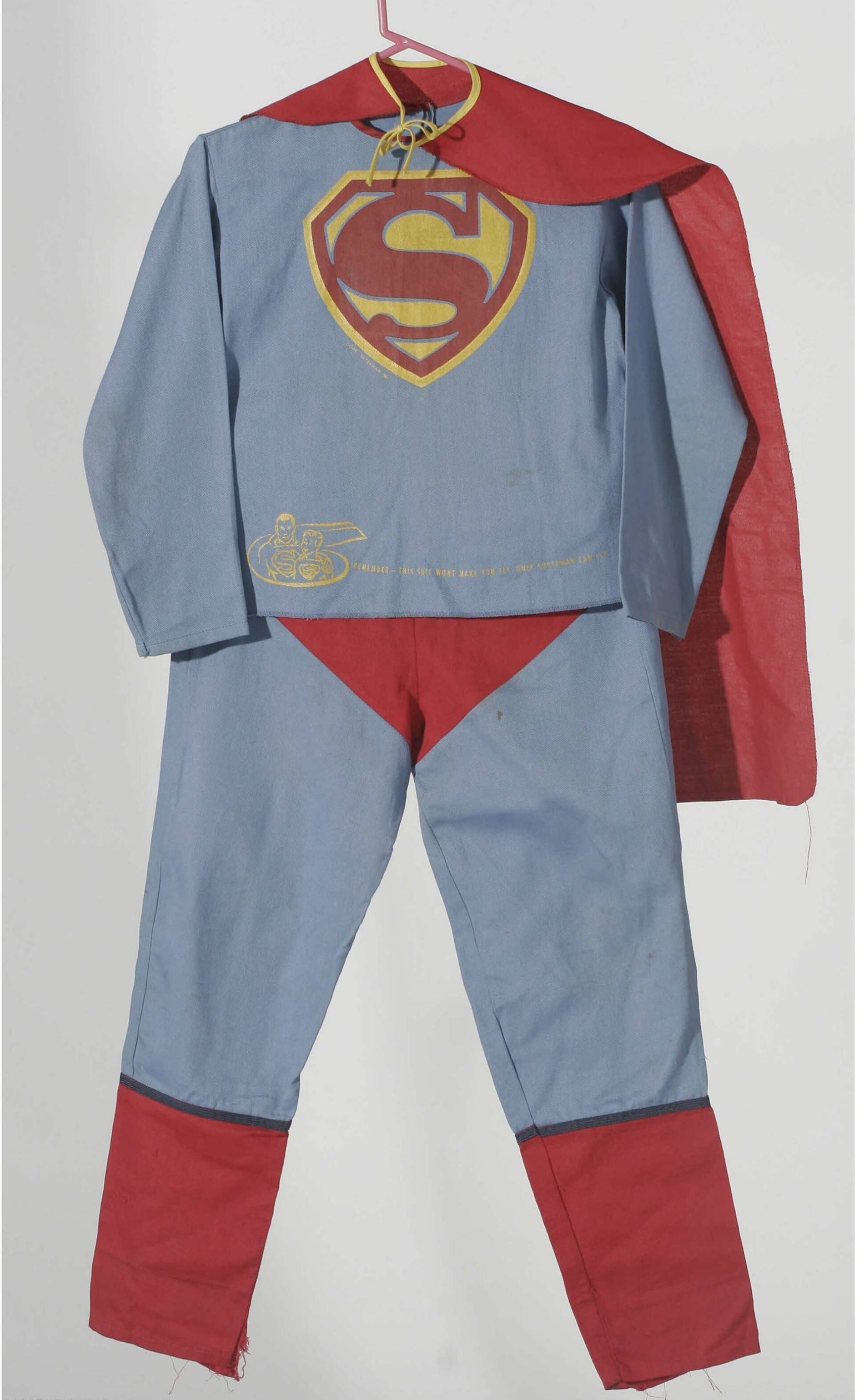 Детский костюм Супермена. 
Источник: архив пресс-службы