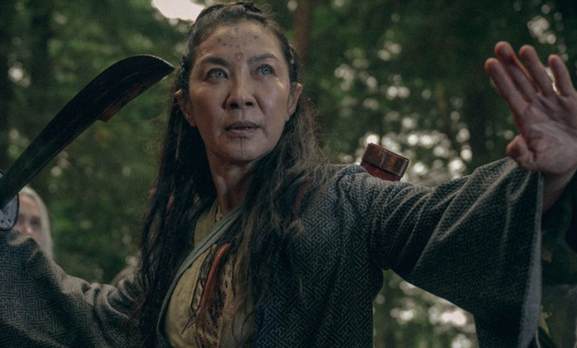 Мишель Йео в сериале «Ведьмак: Происхождение»
Фото: Netflix