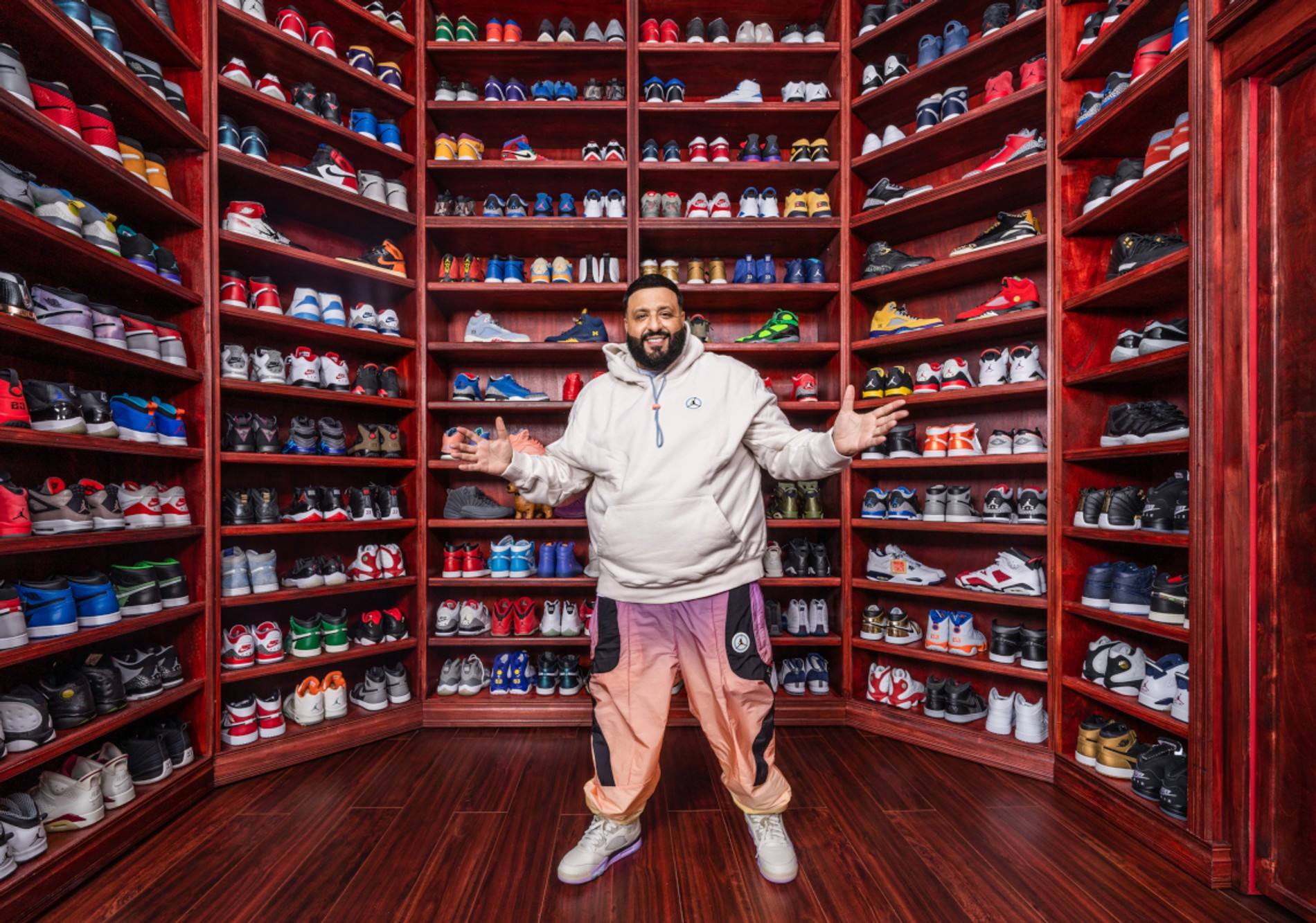 DJ Khaled и его обувь
Источник: TMZ