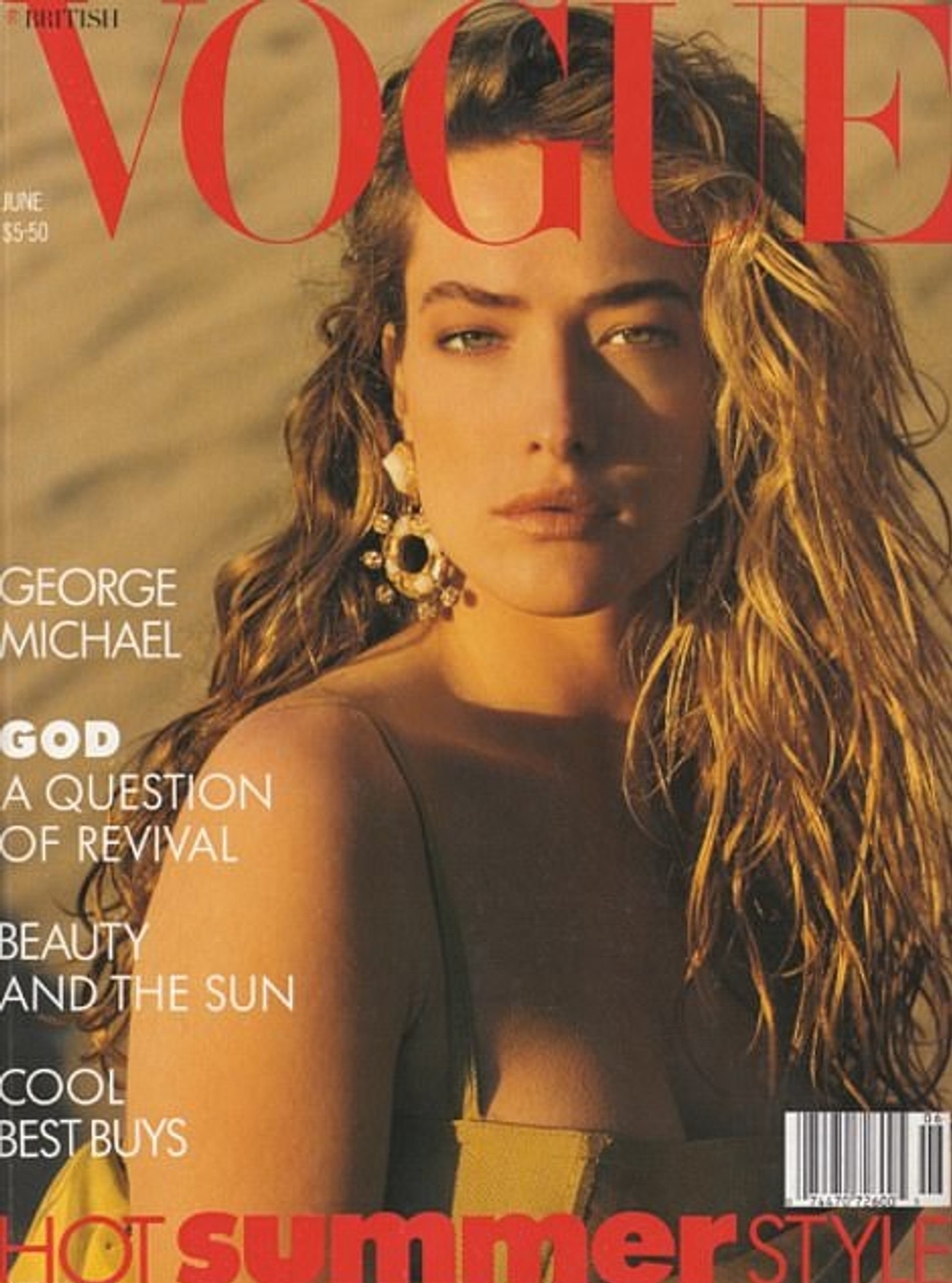 Татьяна Патитц на обложке журнала Vogue
Фото: Vogue