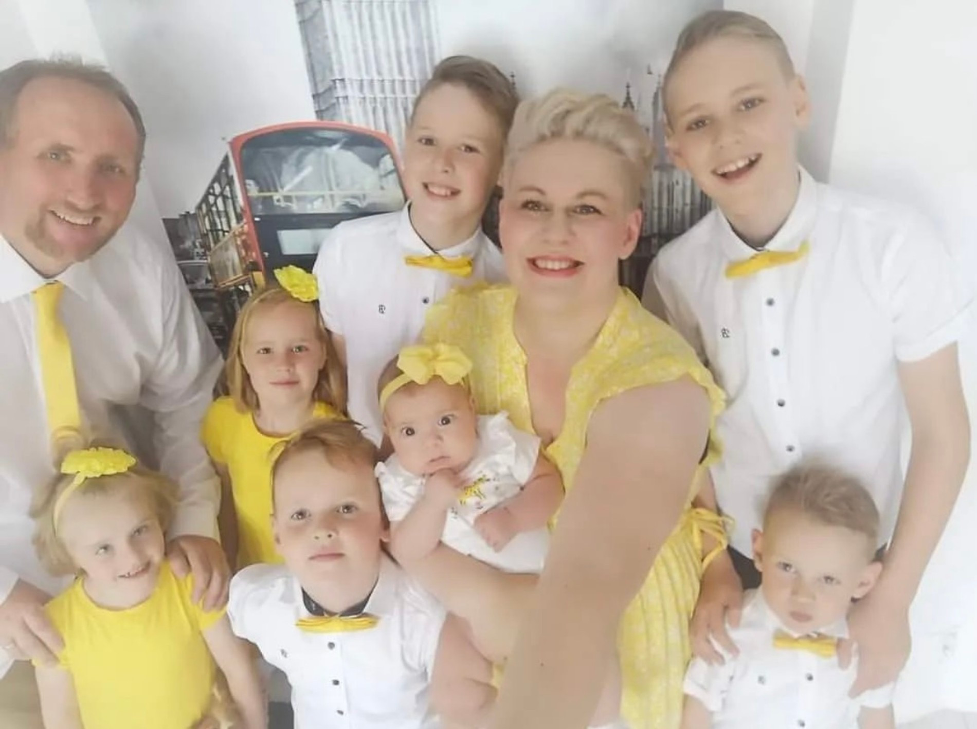 Винс и Доминика Кларк с семью старшими детьми
Фото: Инстаграм (запрещен в РФ)
