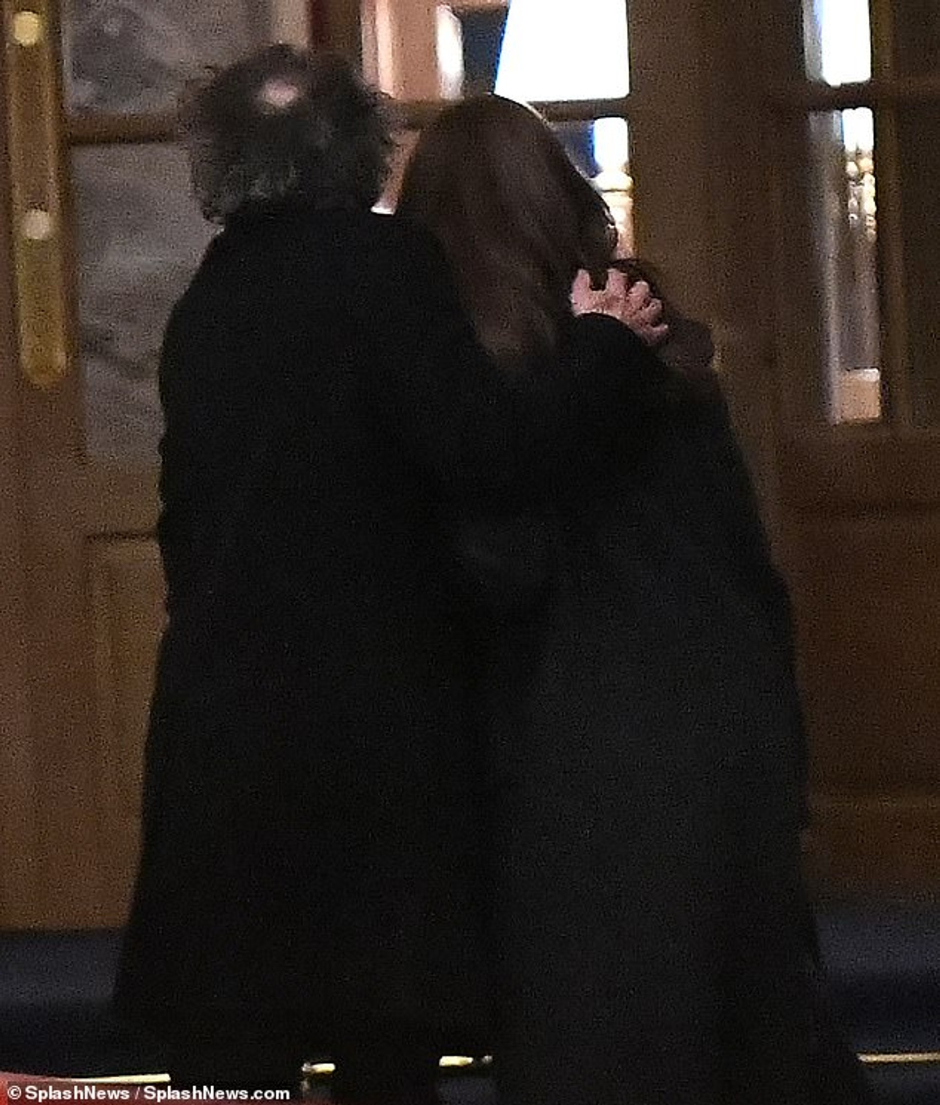 Моника Беллуччи и Тим Бертон на свидании в День святого Валентина
Фото: Daily Mail