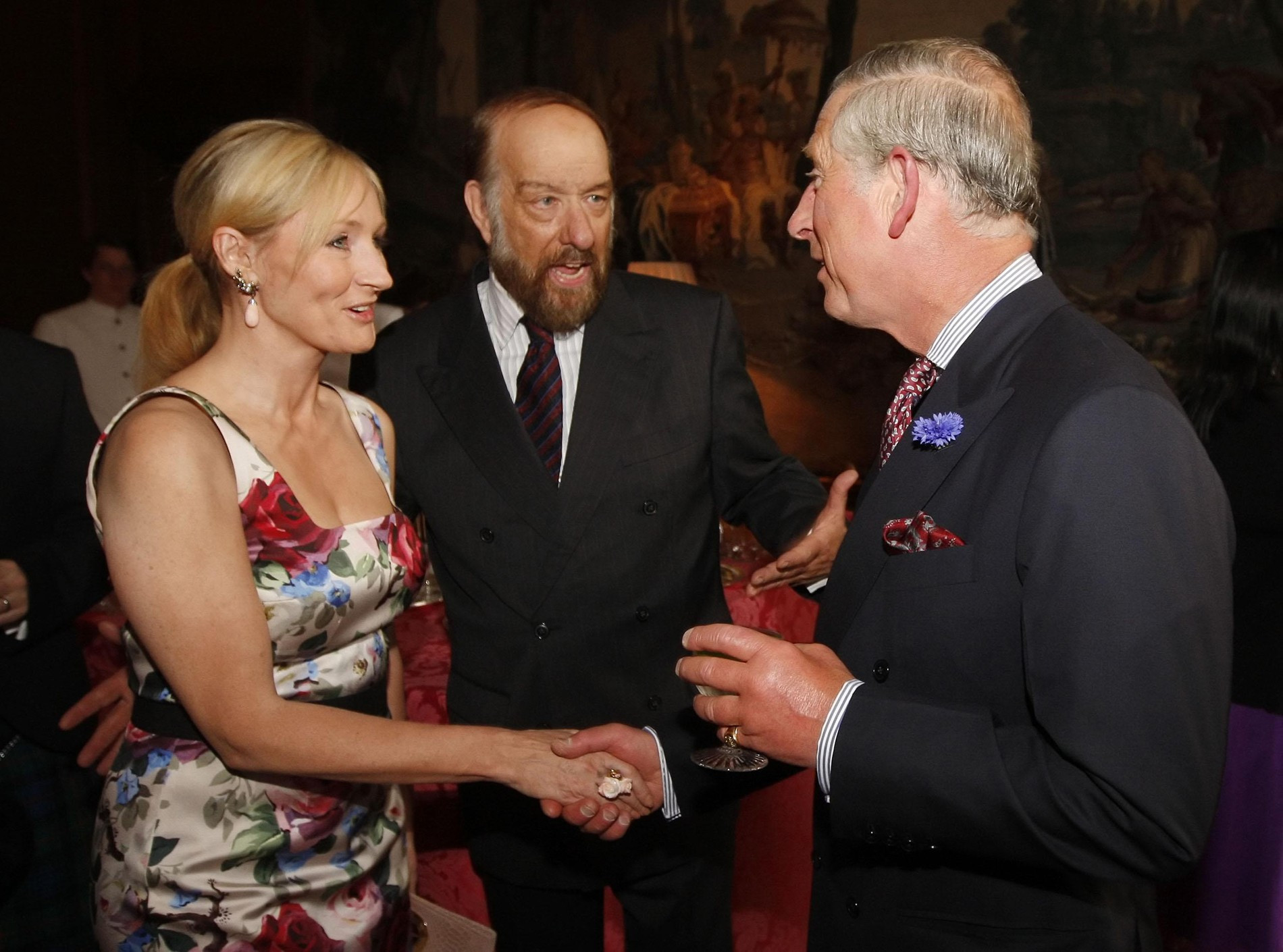 Король Карл III с автором книг о Гарри Поттере Дж.К. Роулинг. Фото: Getty Images