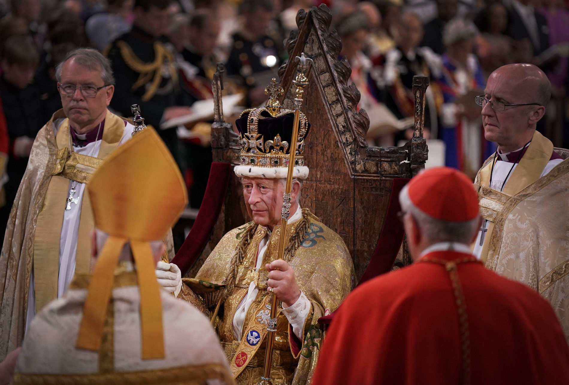 Карл выглядел грустным на церемонии коронации
Фото: Getty Images