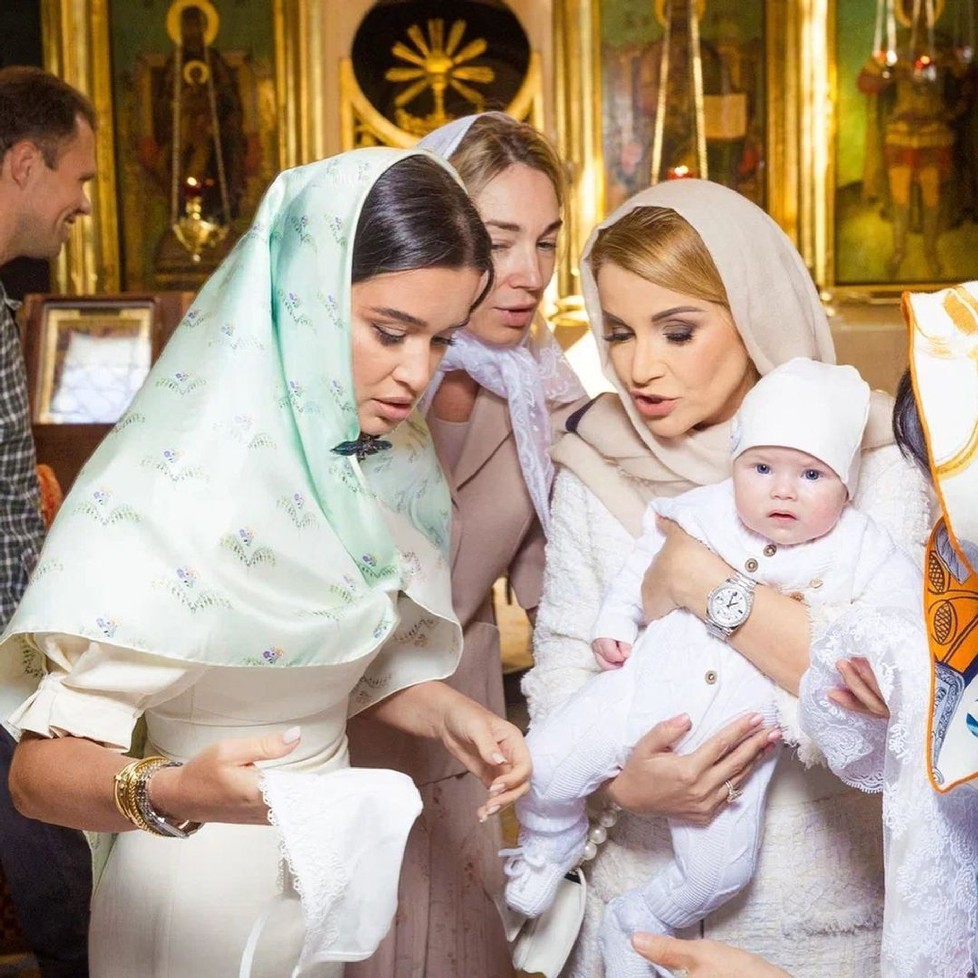 Ксения, Ольга и Анна во время крещения
Фото: Инстаграм* @borodylia