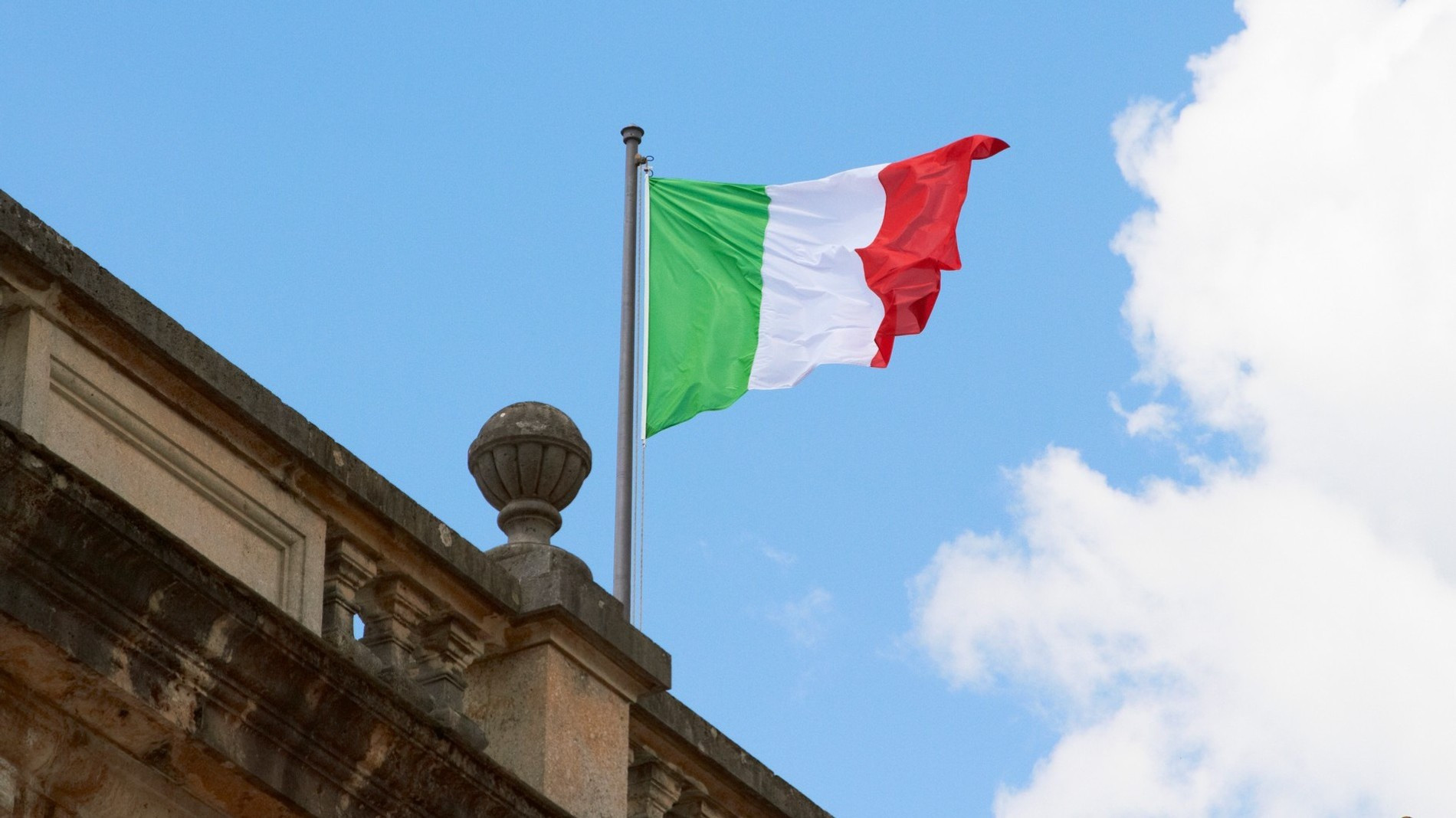 Итальянский флаг
Фото: Getty Images